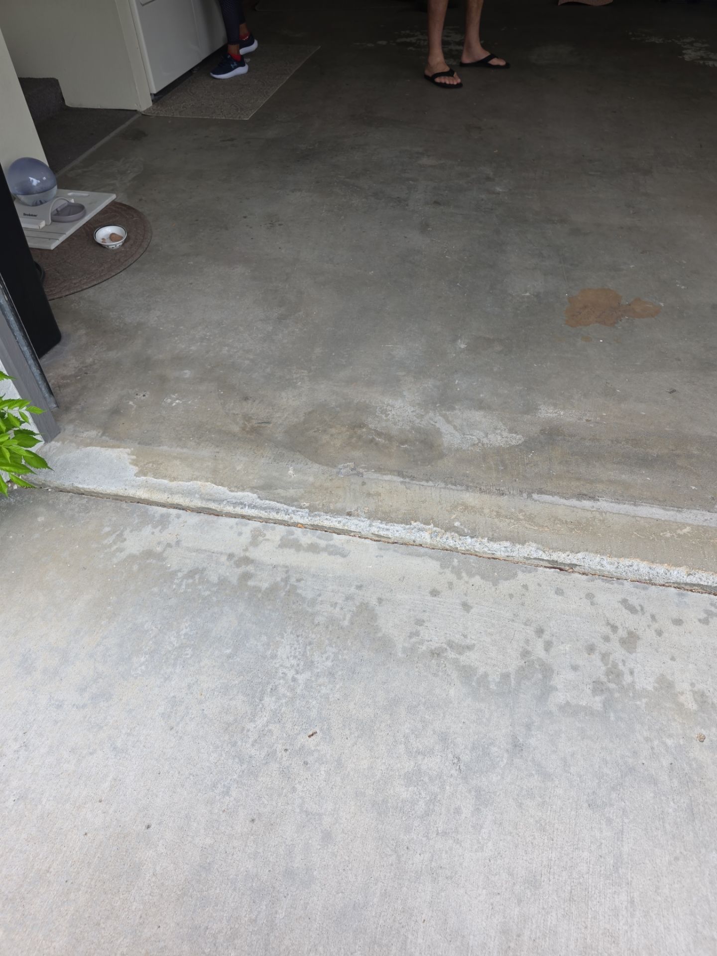 Basalt Polyurea Garage Floor Coating in Paso Robles by MGP Coatings