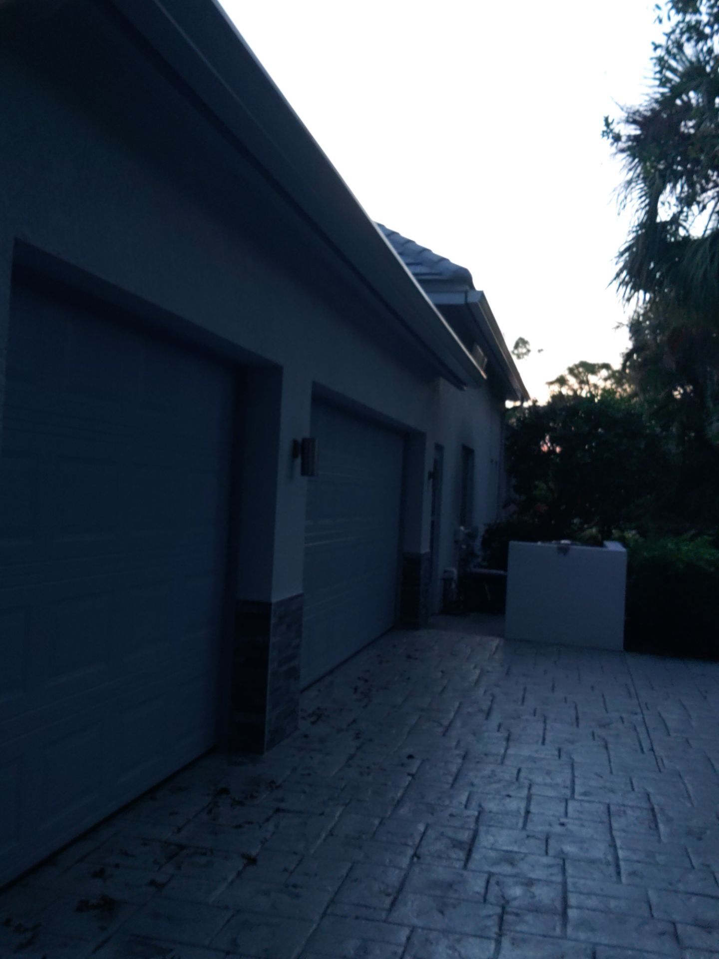 7-Inch Seamless Gutters Installation for Heavy Rain in Bonita Springs FL by Gutter Professors