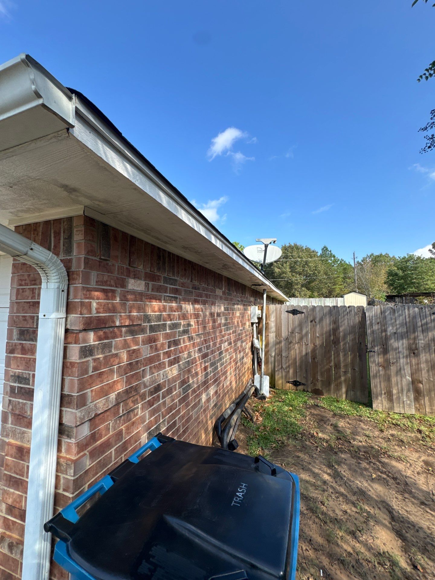 Refreshing the Exterior Paint in Whitehouse, TX by Quality Coats Painting