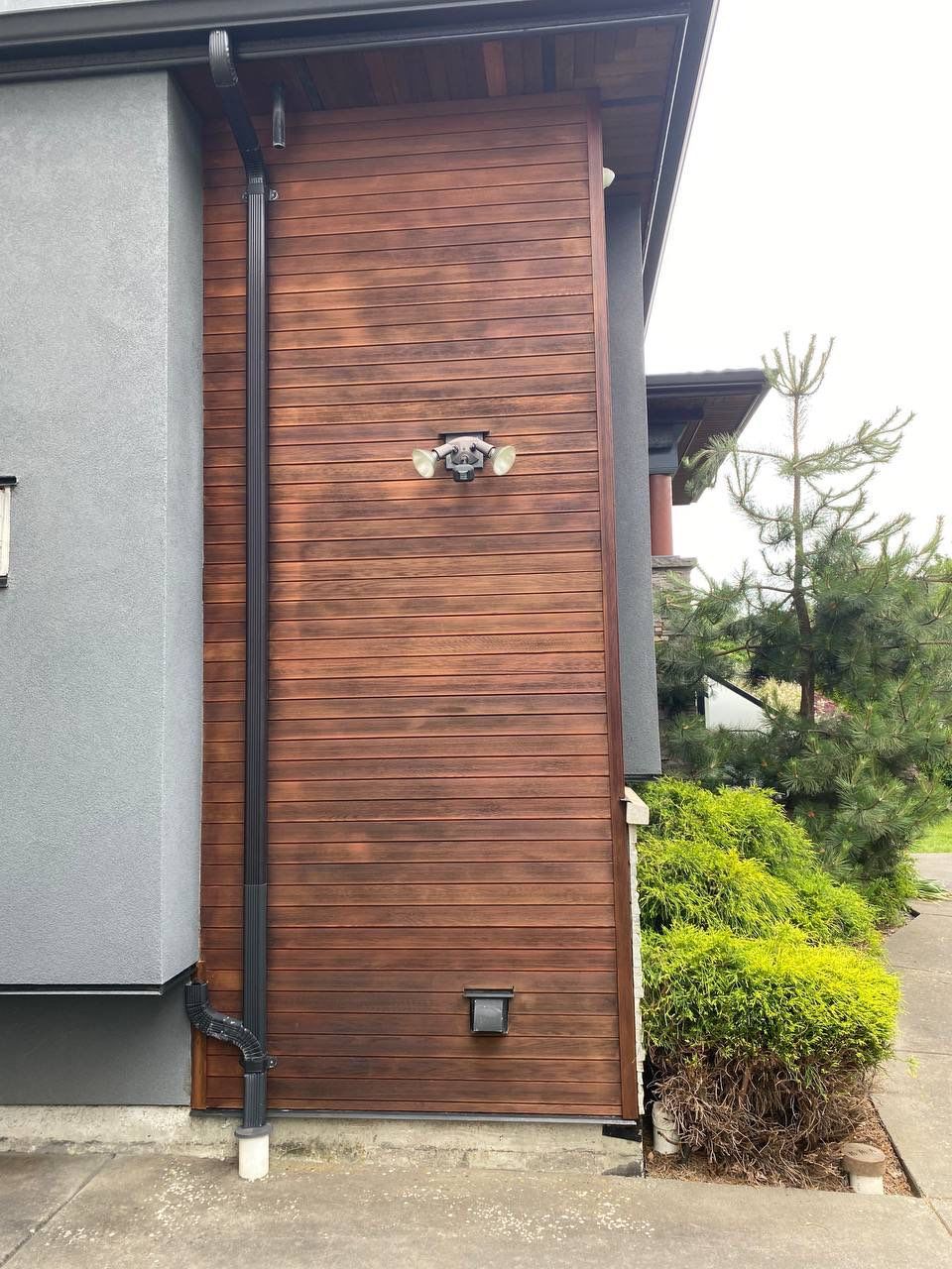 Exterior Painting & Staining in Vancouver by YVR Construction Group