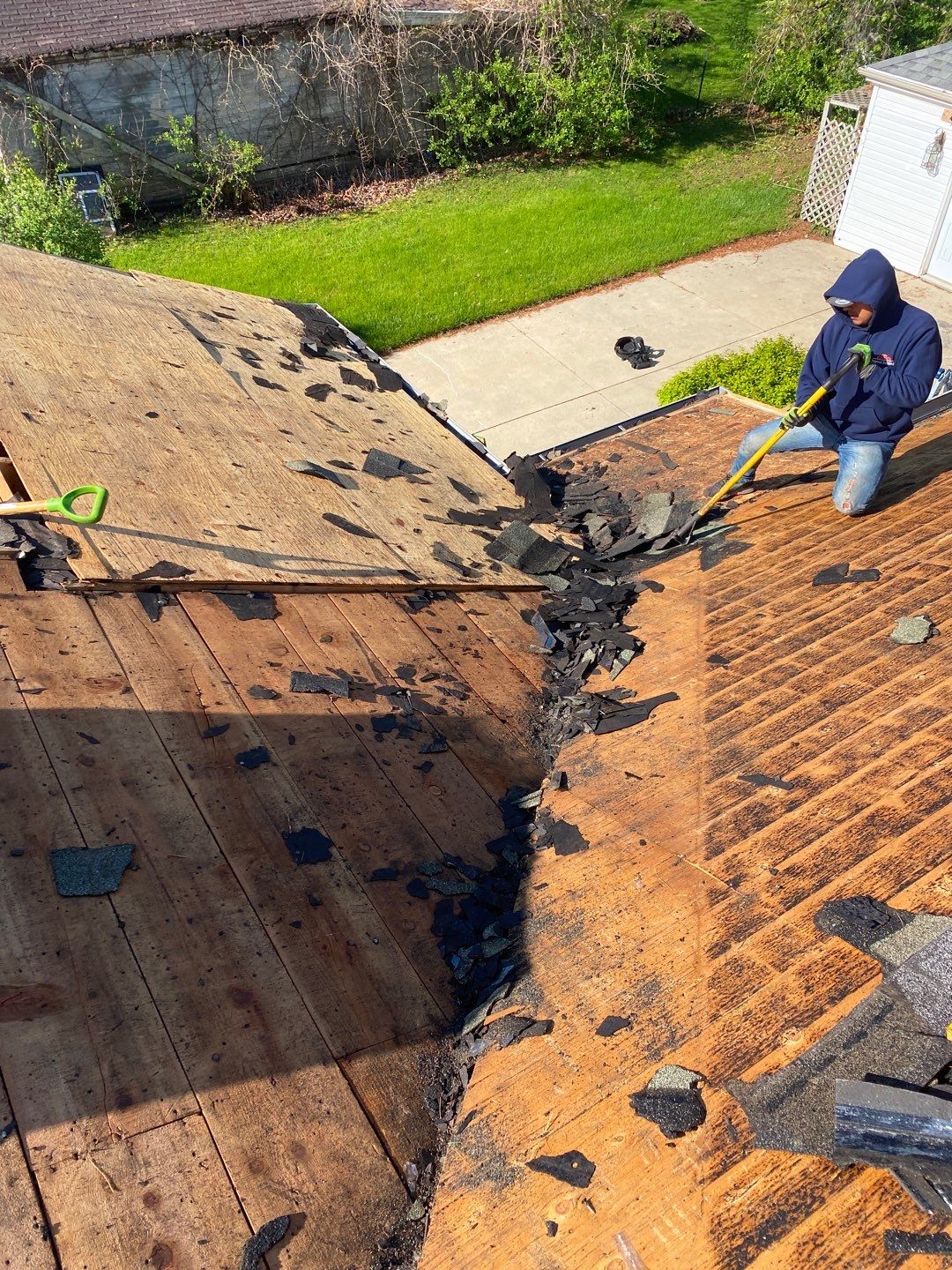 Roof Replacement using Owens Corning by 180 Contractors