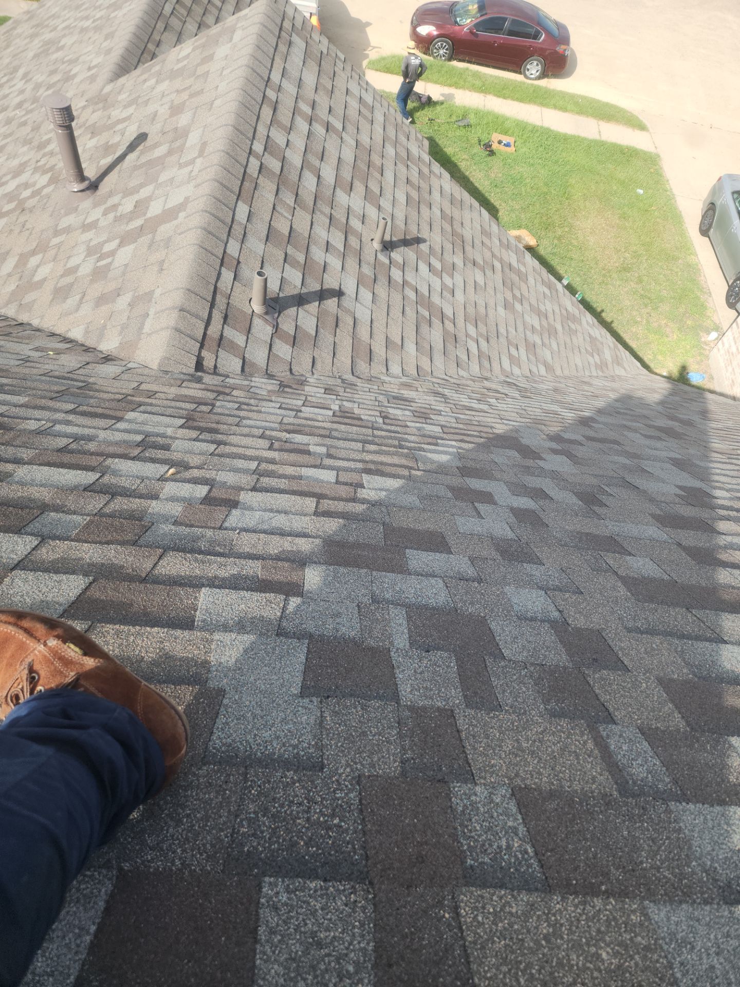 Residential Roofing Installation using Owen's Corning Duration (Lifetime) Shingles by Roof Repair Company