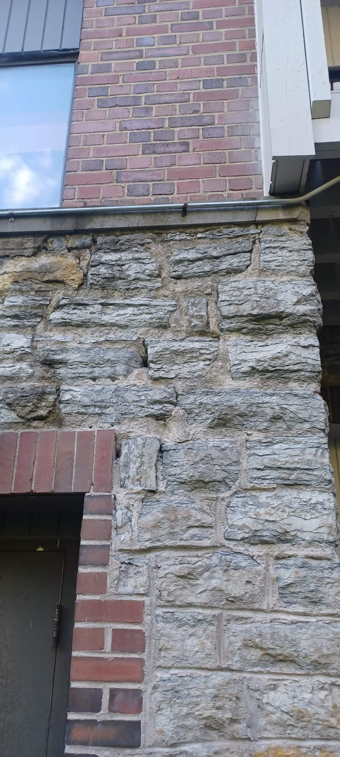 Tuckpointing - St. Paul by Gassen Construction and Maintenance