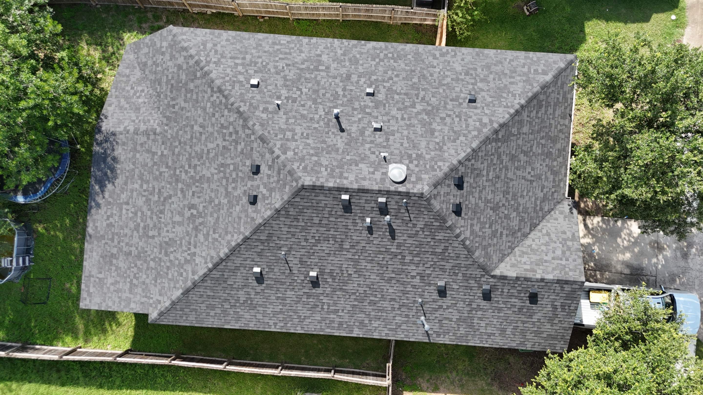 Brilliant Black - Malarkey Highlander by RoofsOnly.com