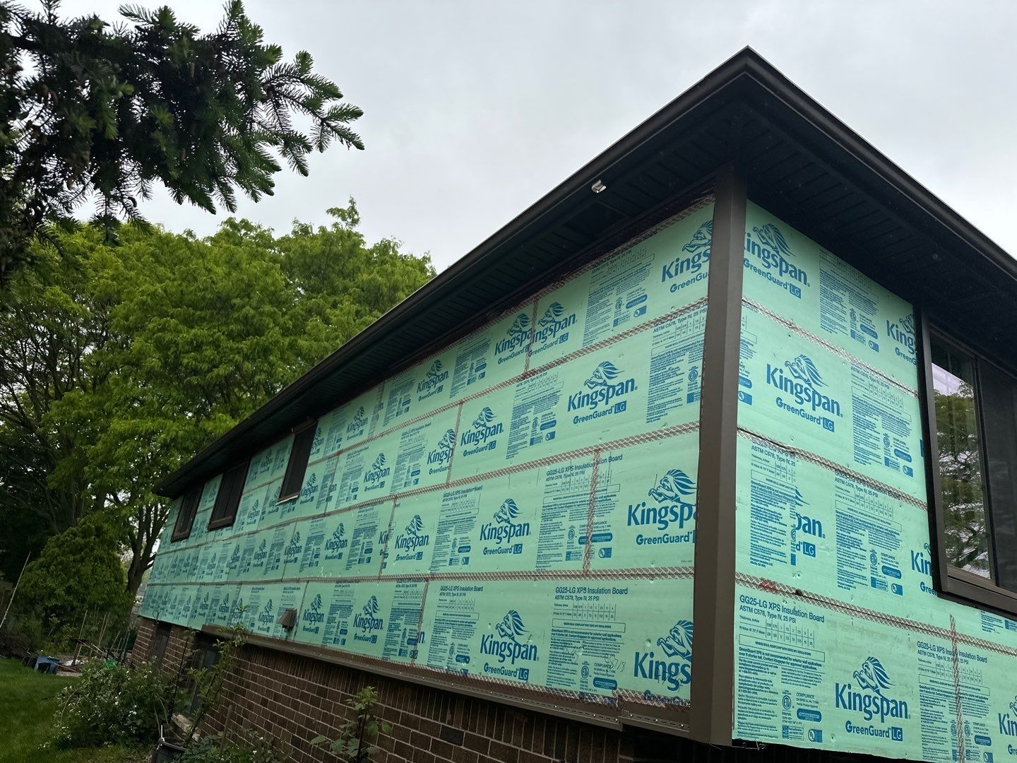 Siding Installation using Ascend 7" Composite Flagship Brown by 180 Contractors