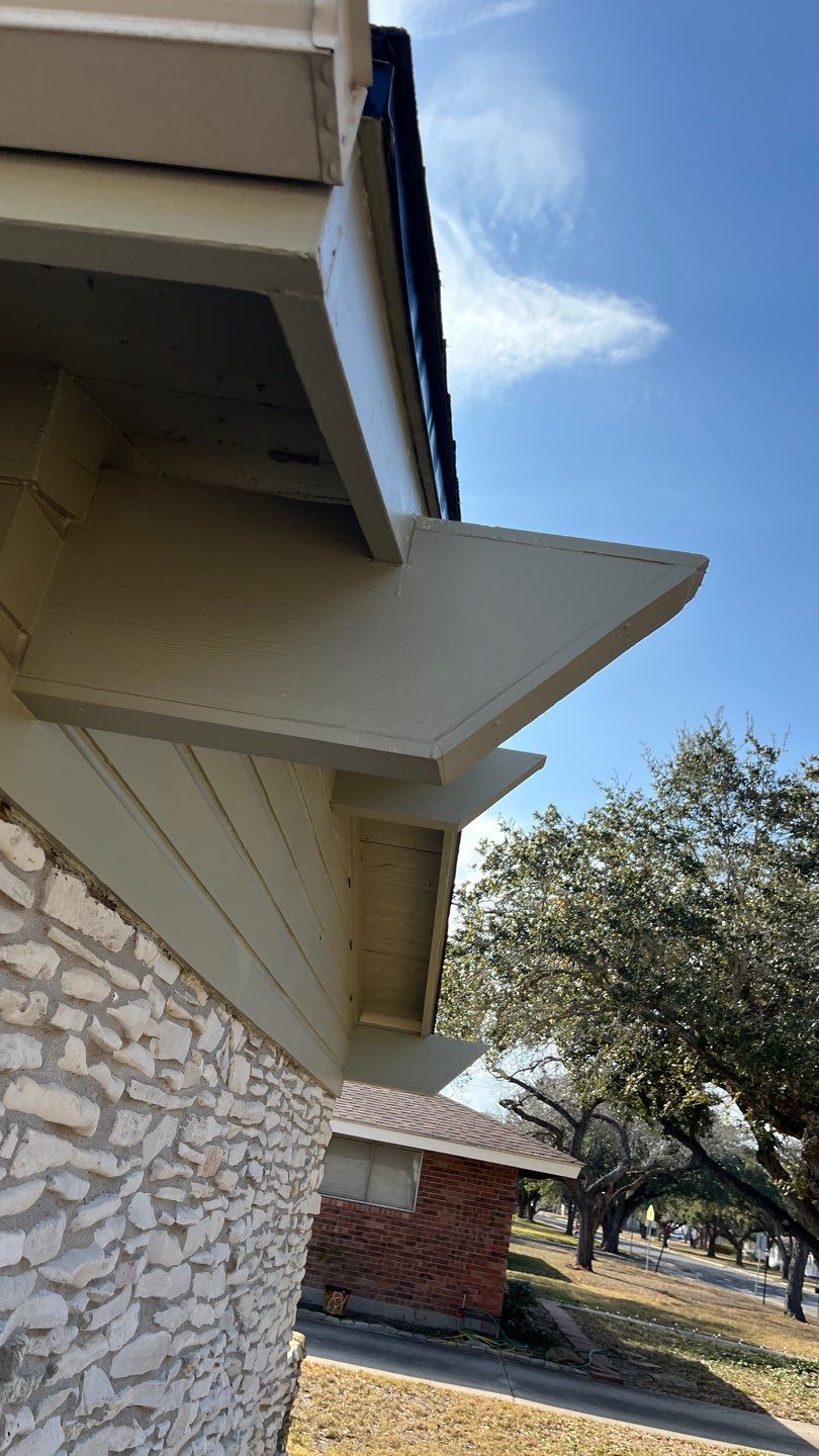 Sinton Texas Roofing by Bayfront Roofing and Construction