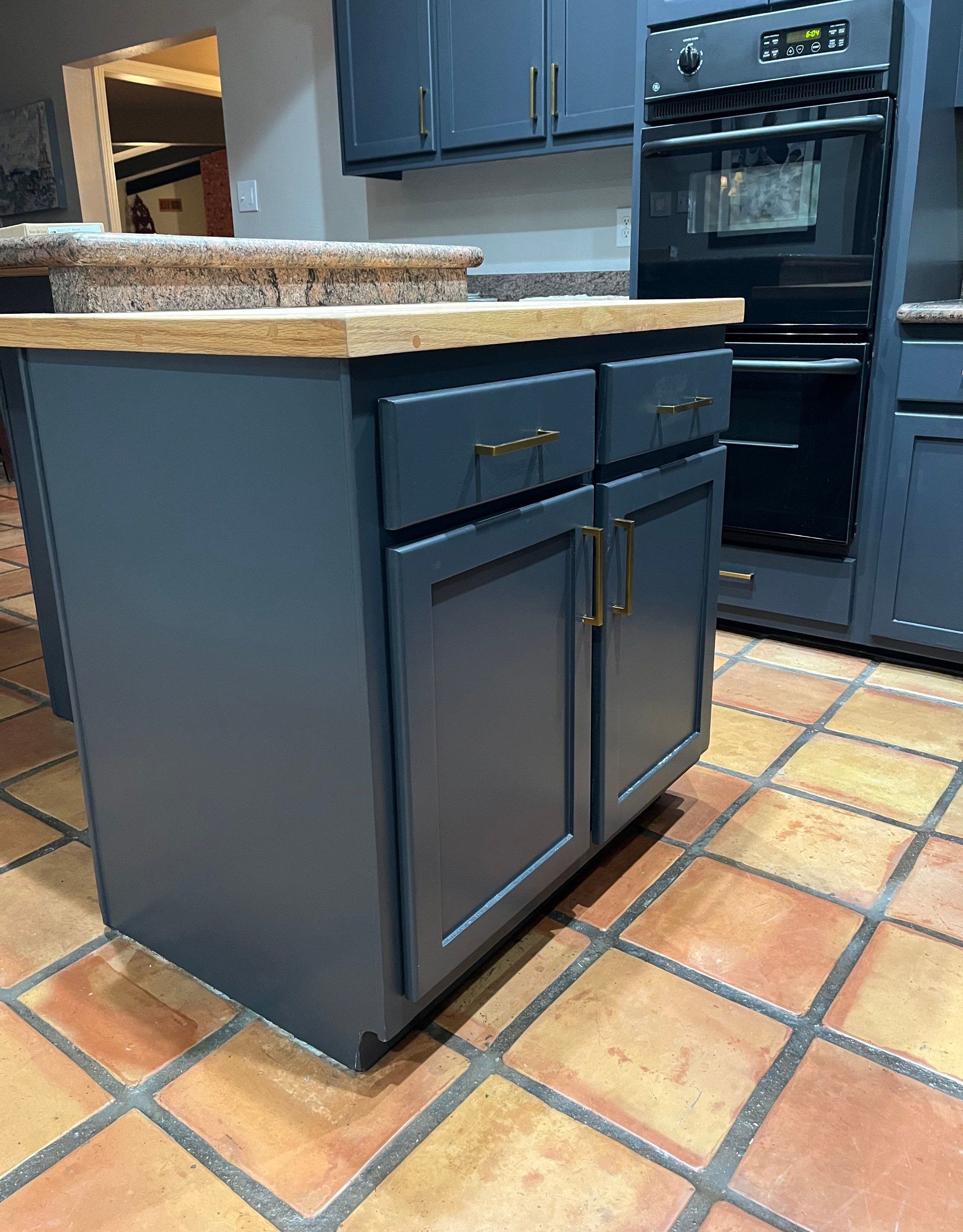 Snell Cabinet Refinishing by Fresh Coat