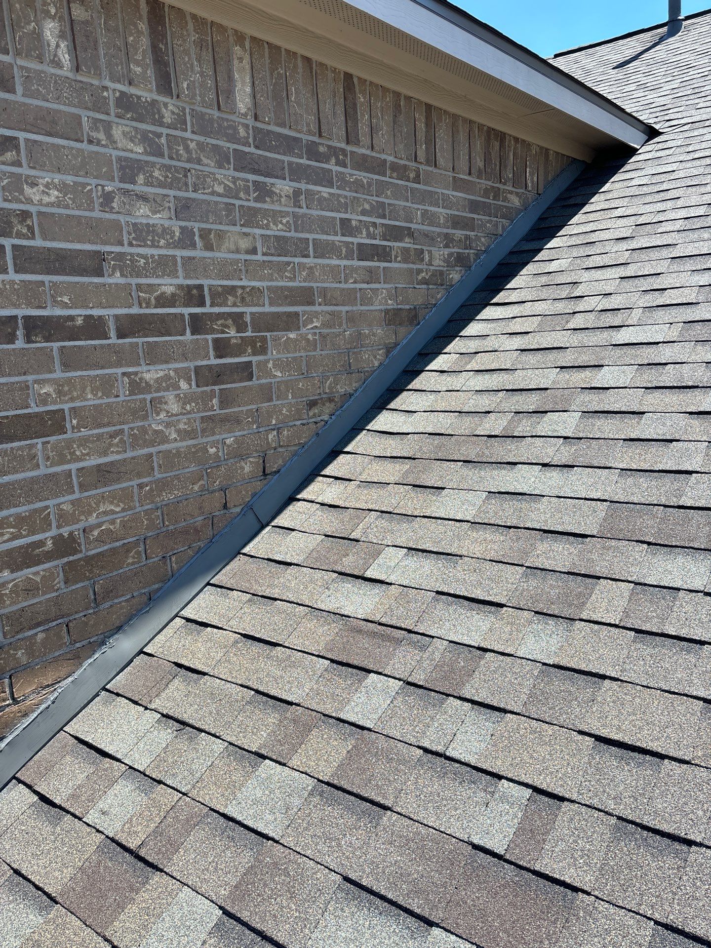 Residential Roofing Installation using Owen's Corning Duration (Lifetime) Shingles by Roof Repair Company
