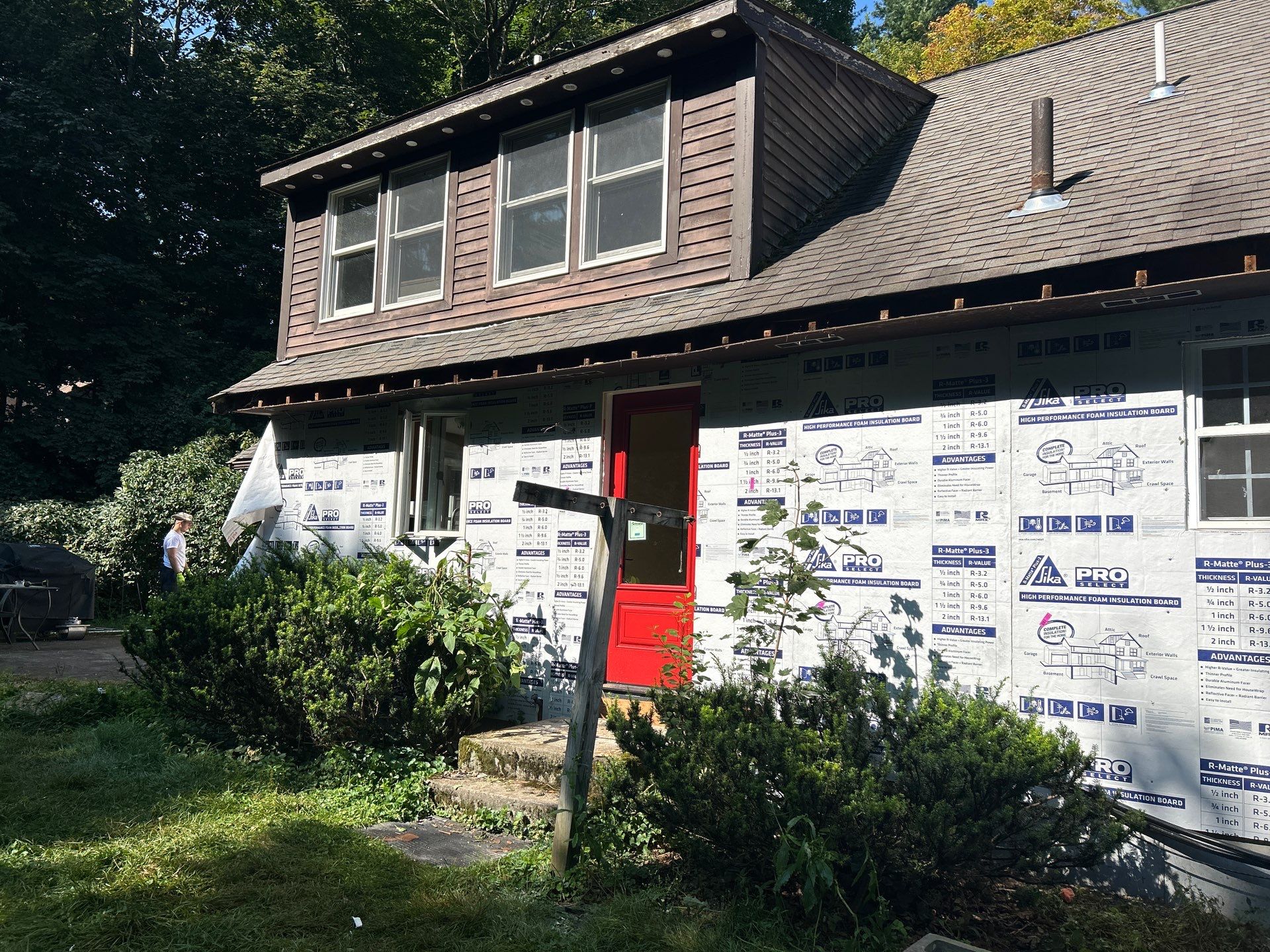 Complete exterior remodeling in Ashland, MA by UBrothers Construction