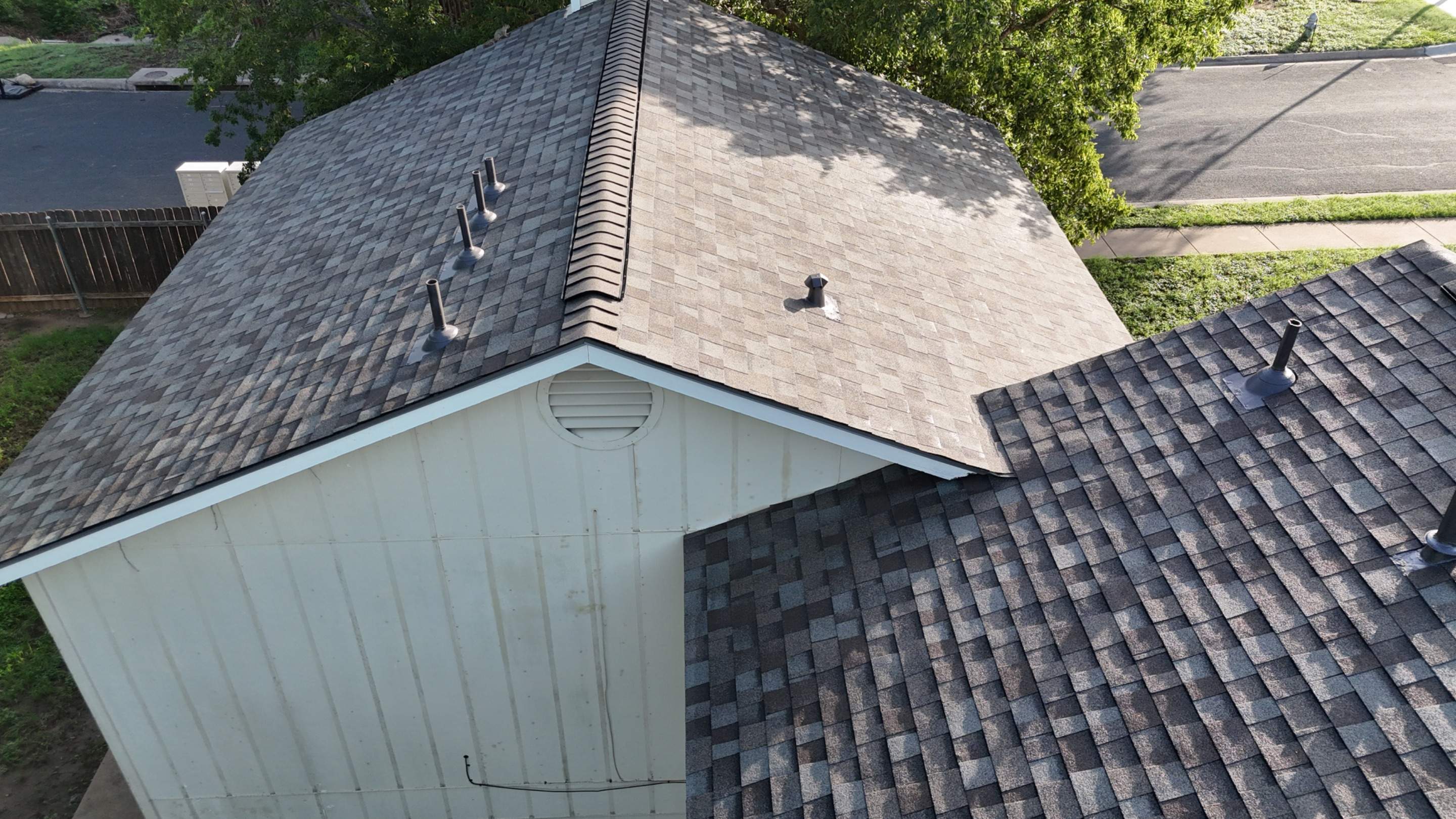 Driftwood - Owens Corning TruDefinition Duration by RoofsOnly.com