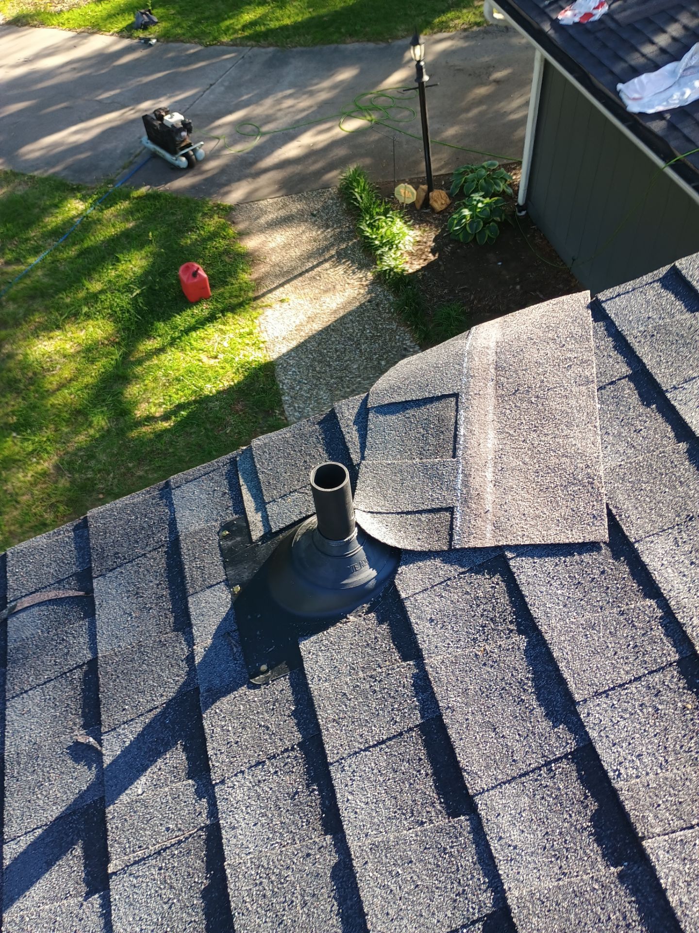 GAF Architectural Shingle Roof Replacement on Modern Ardmore Residence by BANA Roofing and Solar Supply
