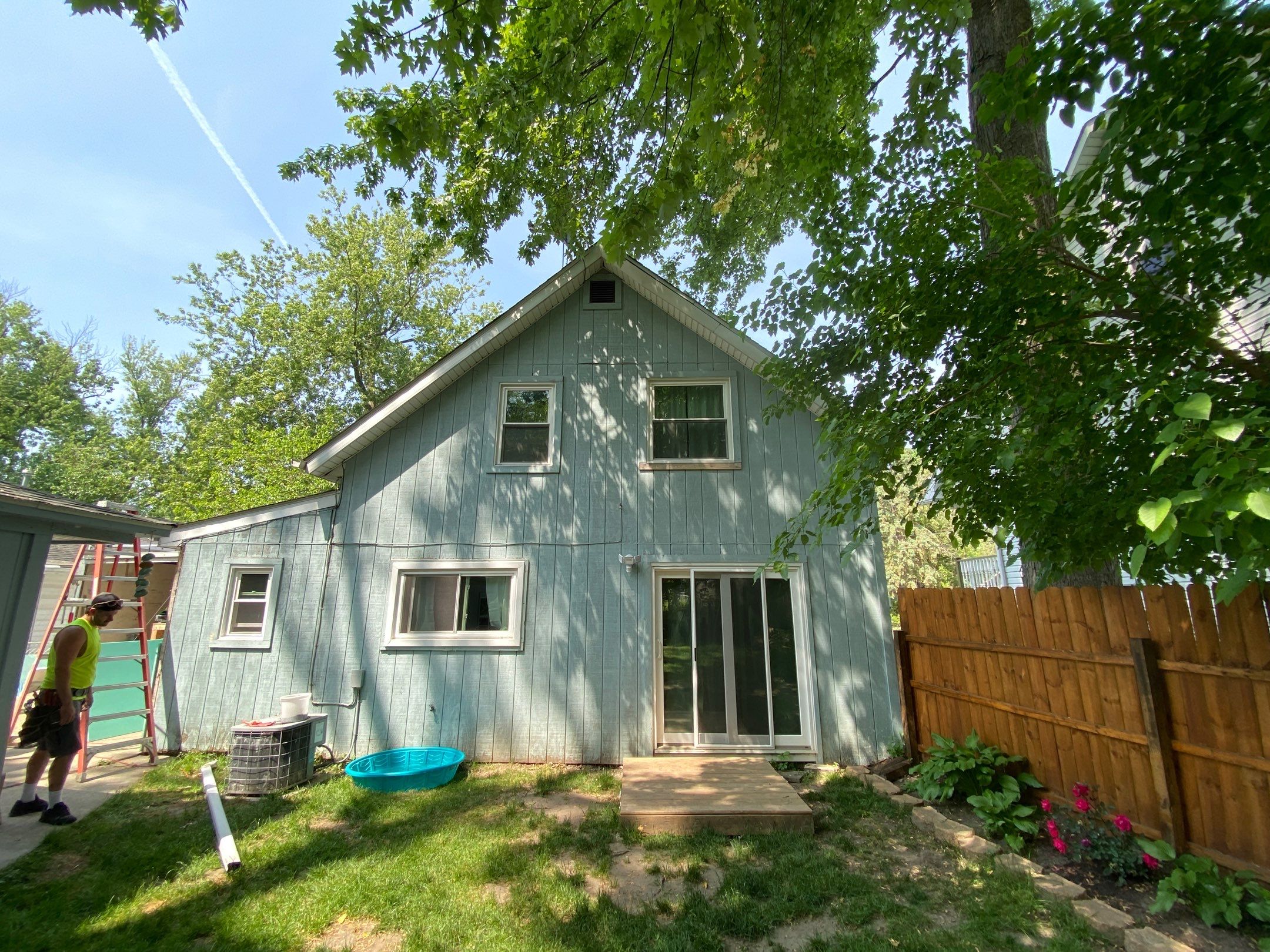 Siding Replacement using CertainTeed Restoration Classis D4 by 180 Contractors