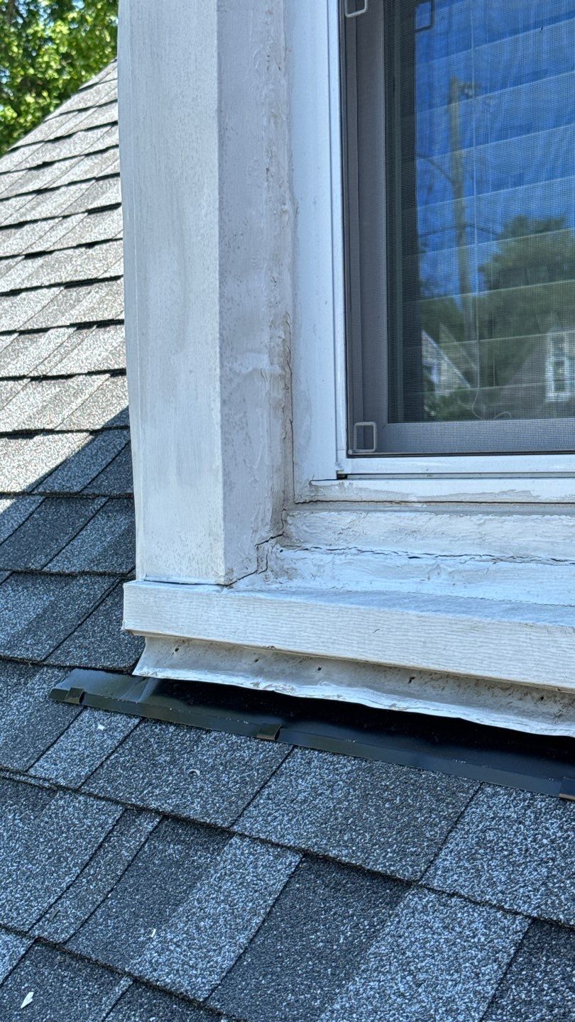 Falls Church: CertainTeed Landmark Pro Designer Shingles in Max Def Pewter by RM Banning, Inc.