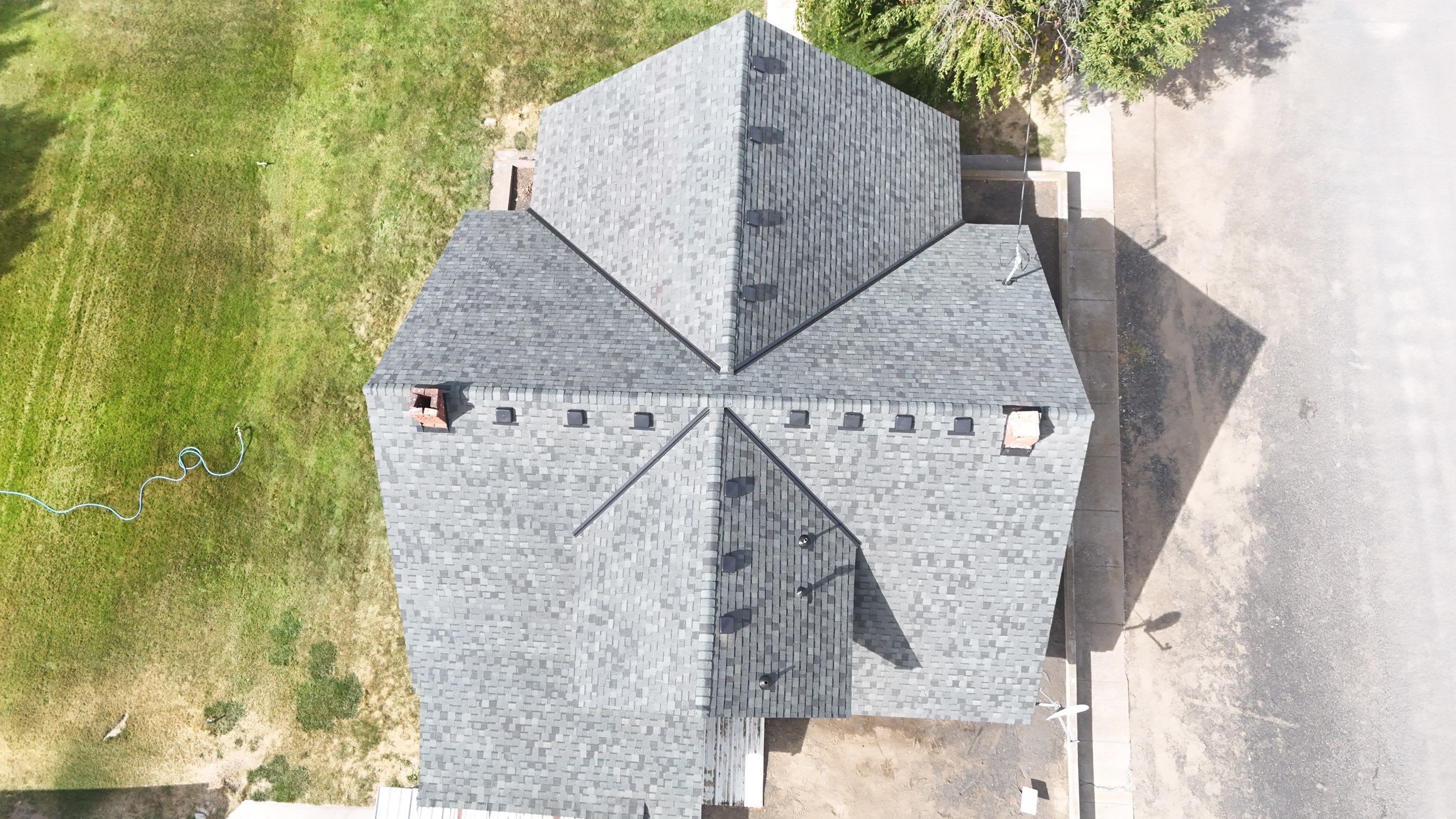 East Adams Street Connell Washington by Alpine Roofing