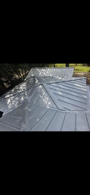 Shingle -> Metal