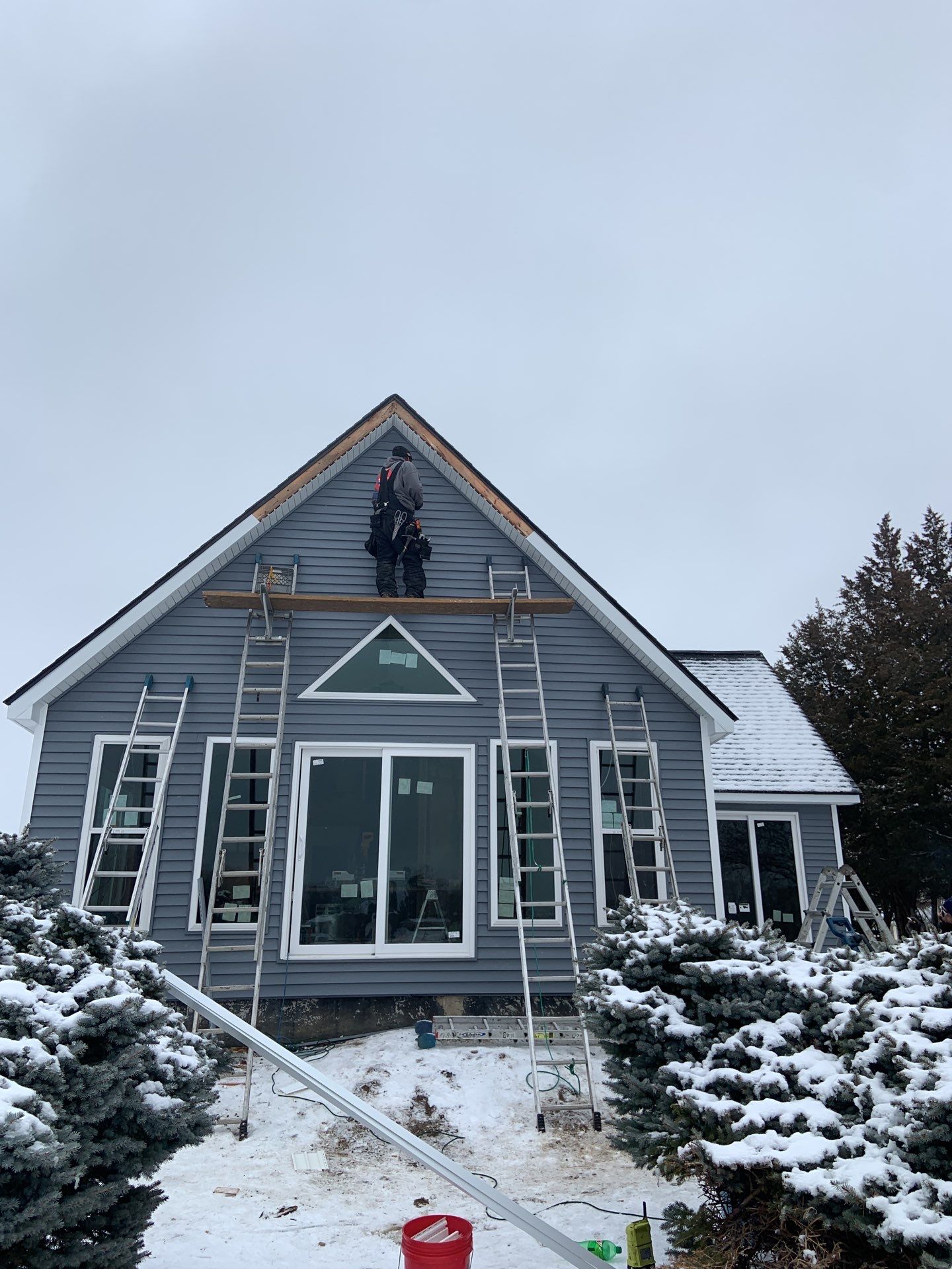 Roof Replacement using CertainTeed Landmark by 180 Contractors