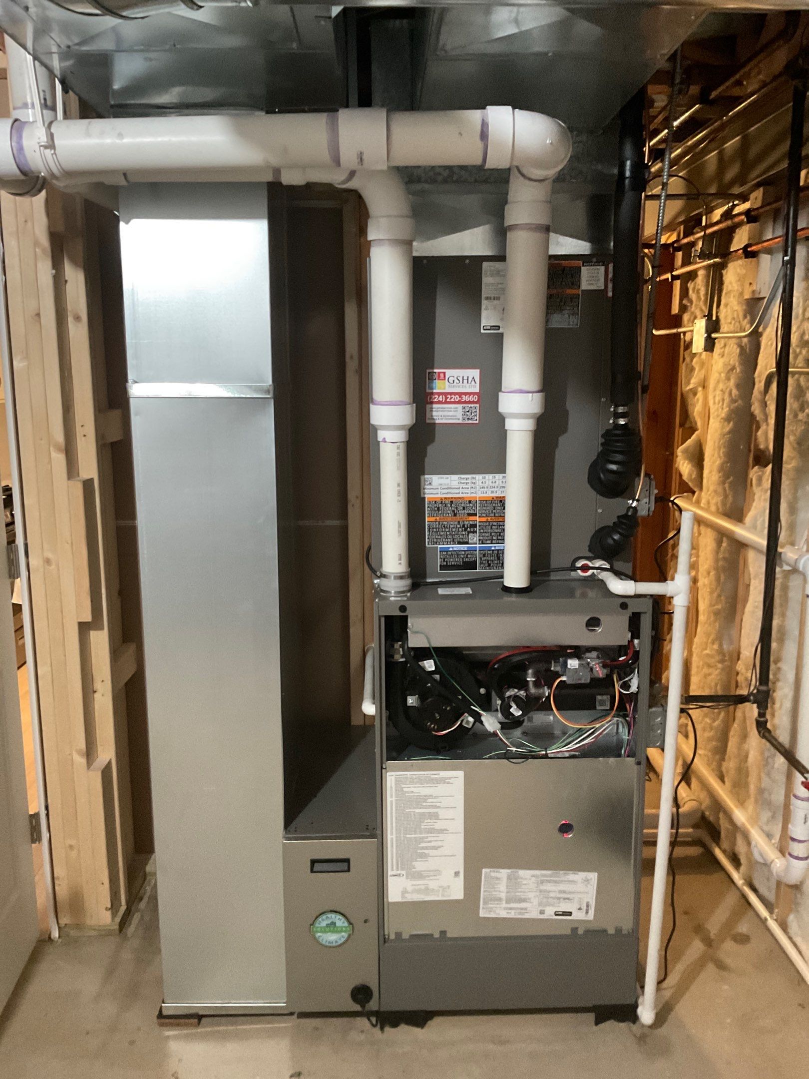 High-efficiency Lennox SLP99V furnace and SL22XCV heat pump installation in Algonquin by GSHA Services LTD