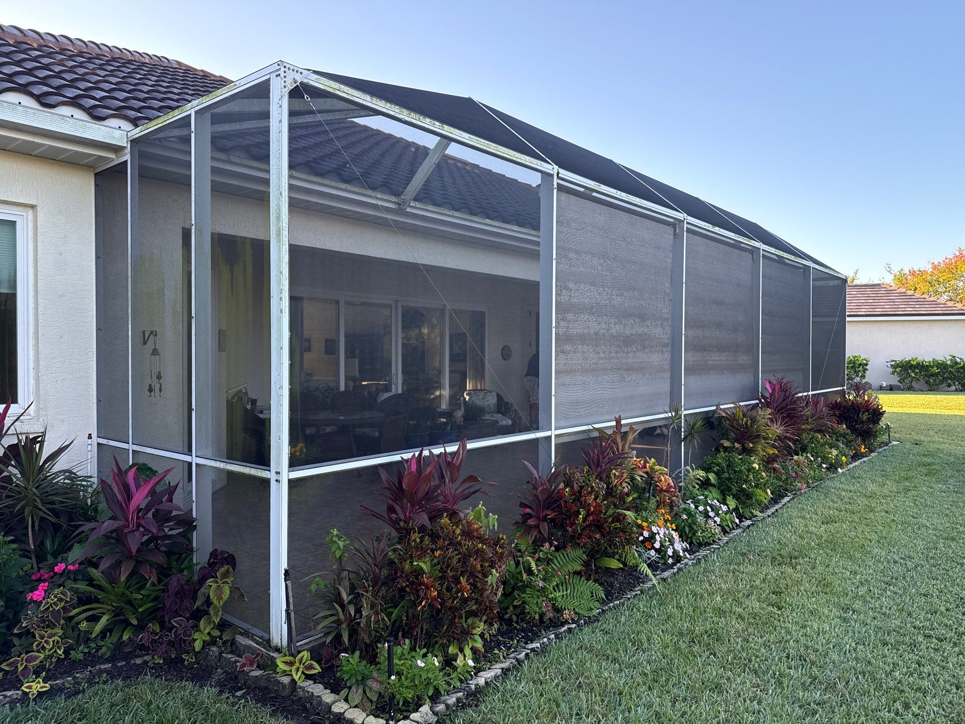 University Park Lanai Transformation | Screen Enclosure & Shade Cleaning by Sunshine AquaWash