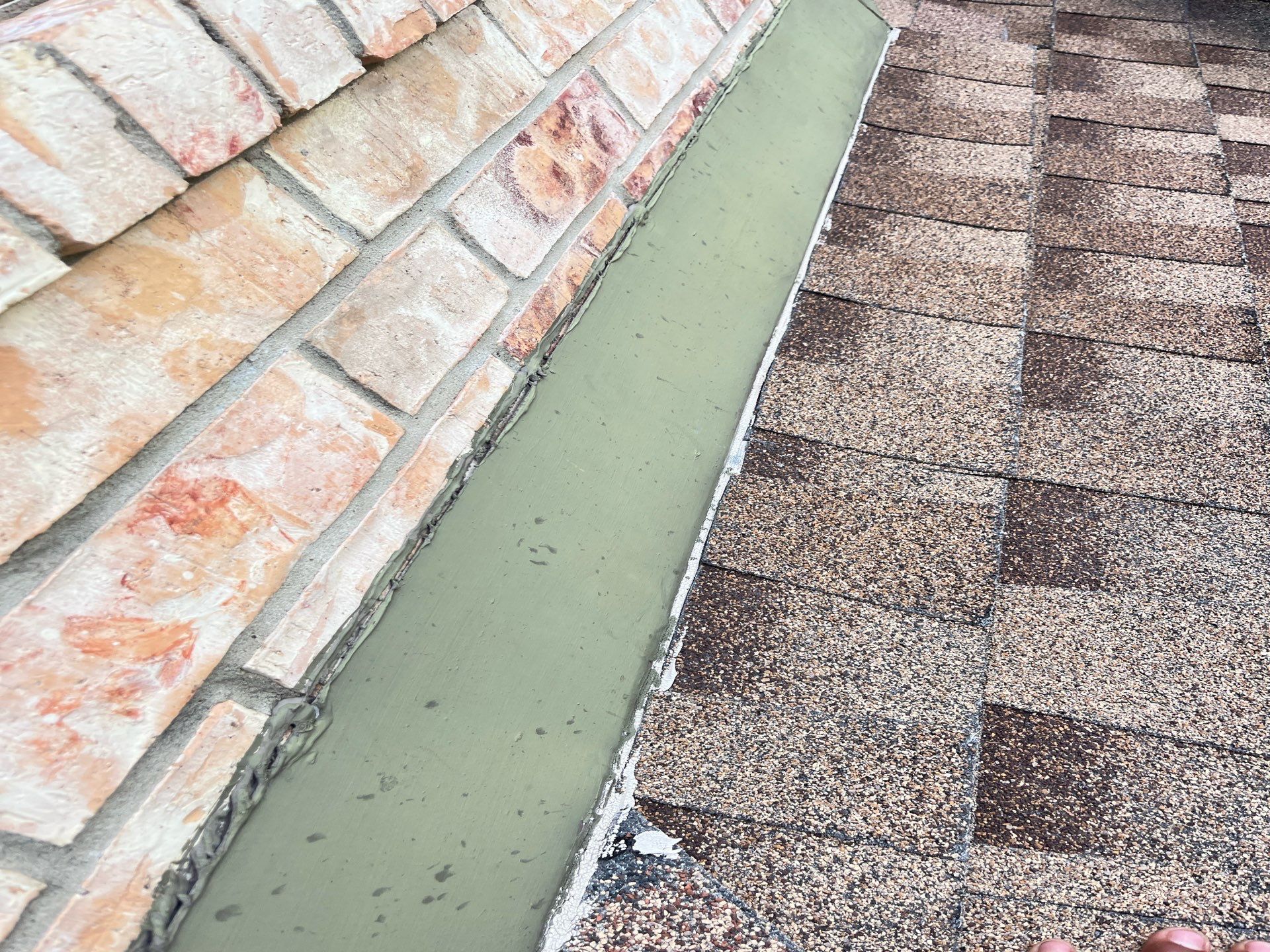 Hail Damage using Owen's Corning Duration (Lifetime) Shingles by Roof Repair Company