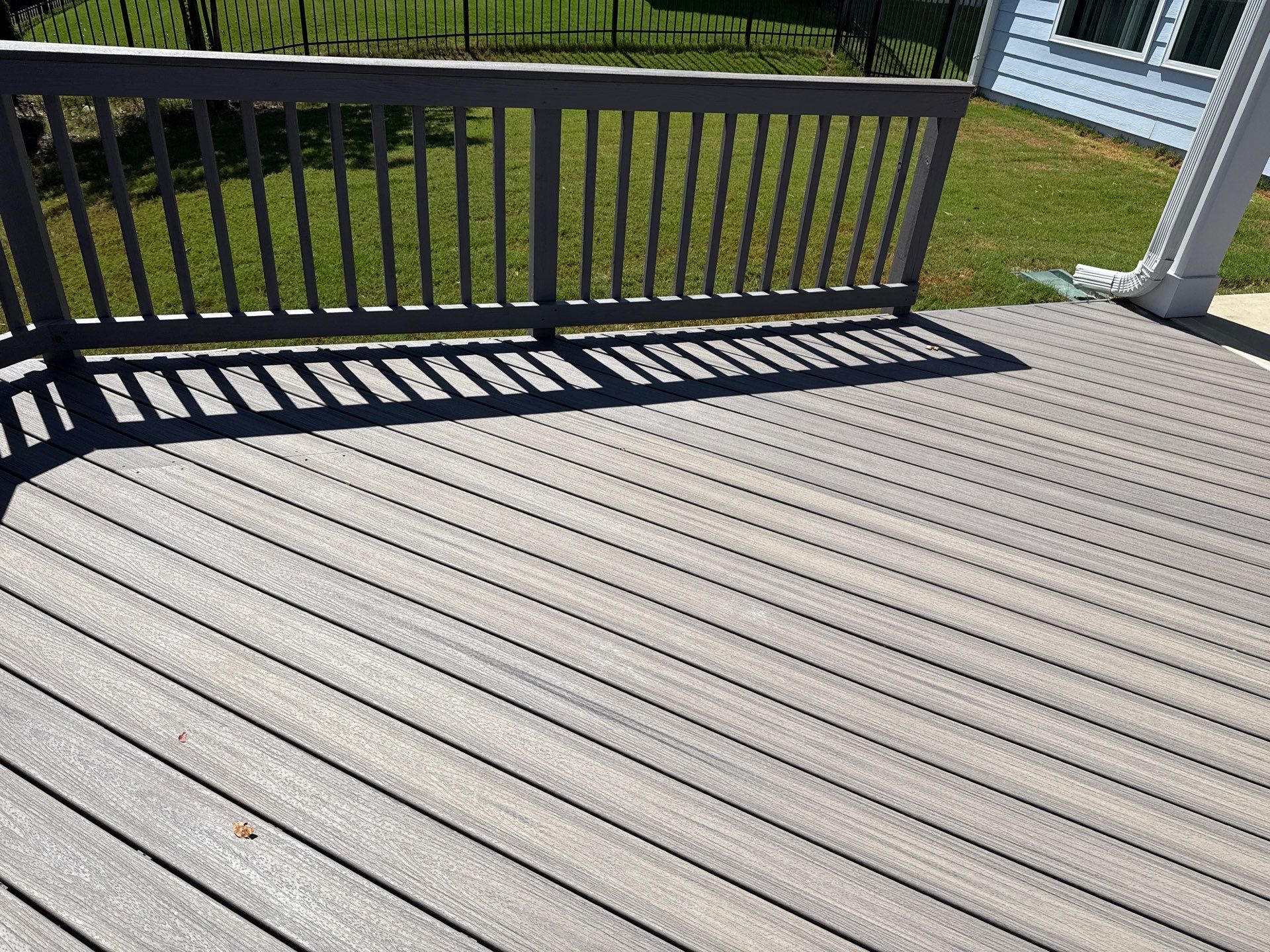 Wood Deck using Wood Stain by DuraSeal