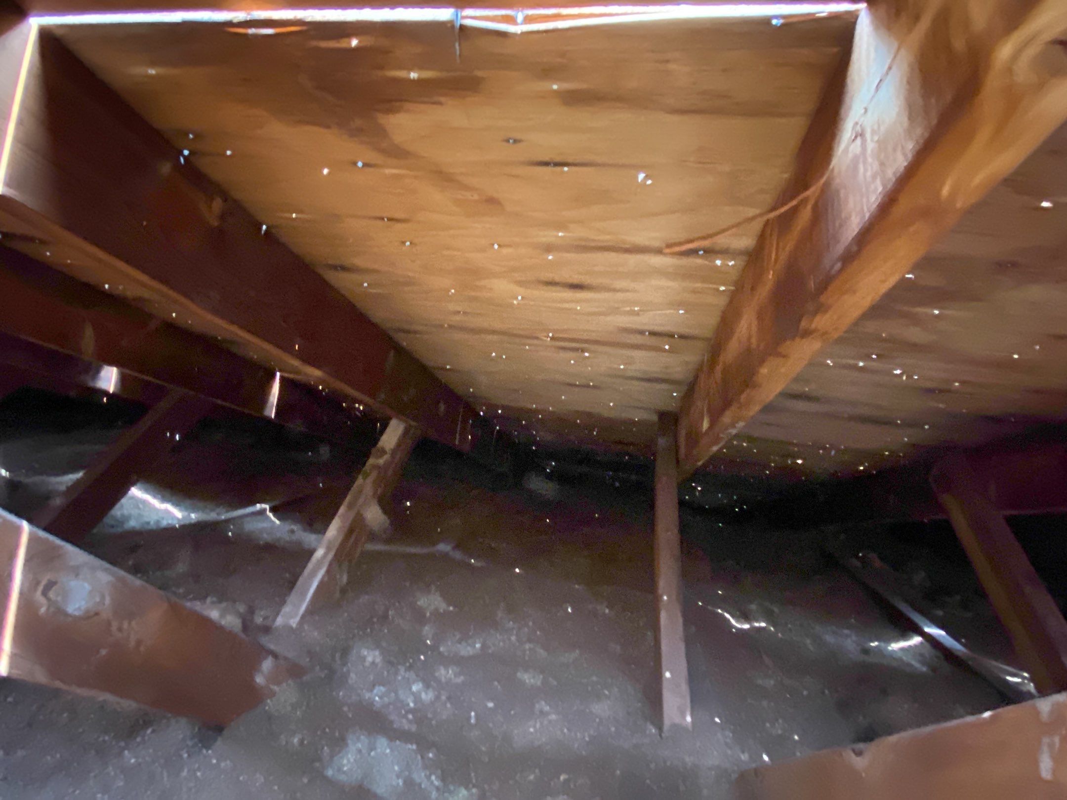 Roof Replacement using CertainTeed Landmark Weathered Wood by 180 Contractors