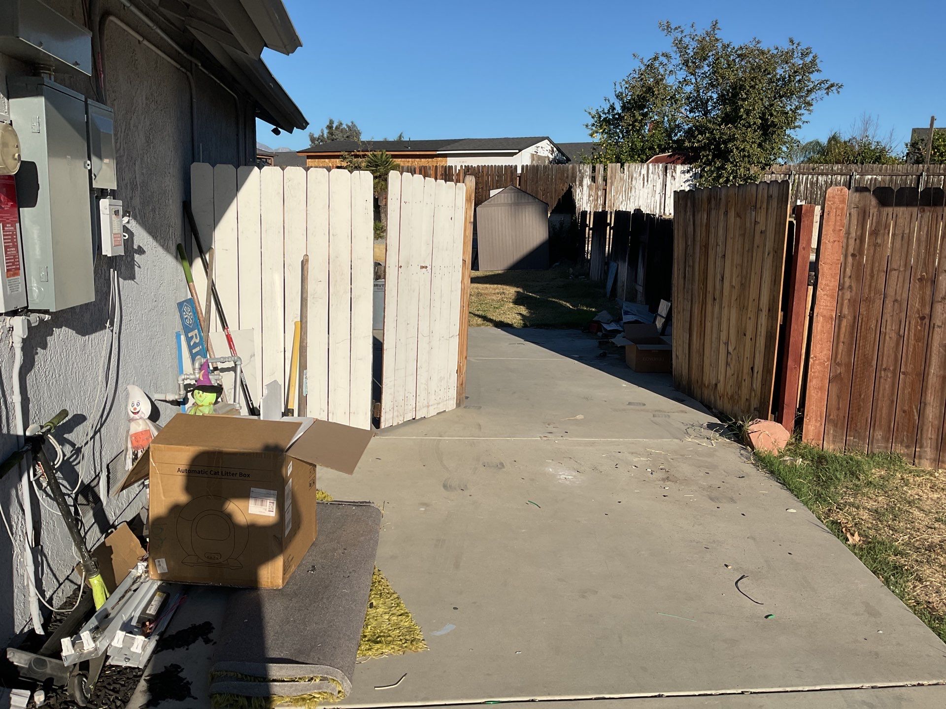 6ft White Privacy Fence  by Fence Guys Inc. 