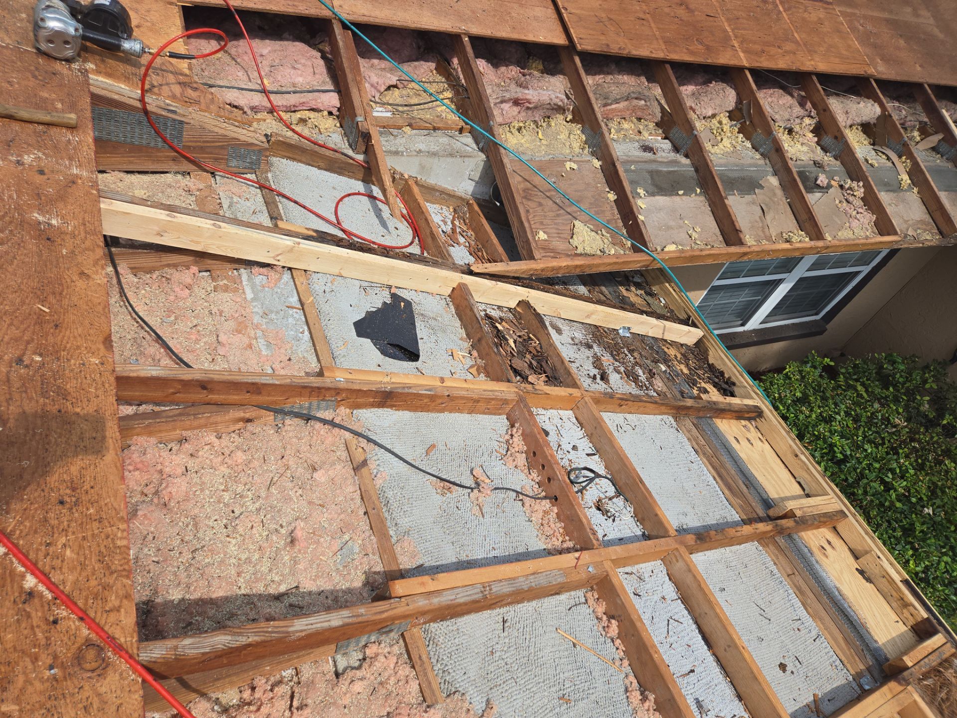 Project in St. Petersburg 33712 by Mitchell Roofing Company LLC 