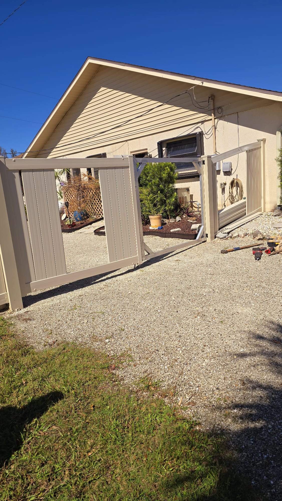 Vinyl Repair in Englewood by True Fence LLC