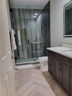 Boerne Bathroom Remodel Before and After | Tub-to-Shower Conversion & Open Layout Upgrade