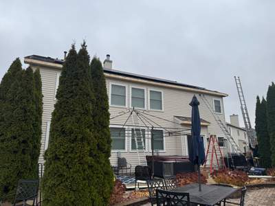 Why Lisbon Gutters Clog and Ice Up