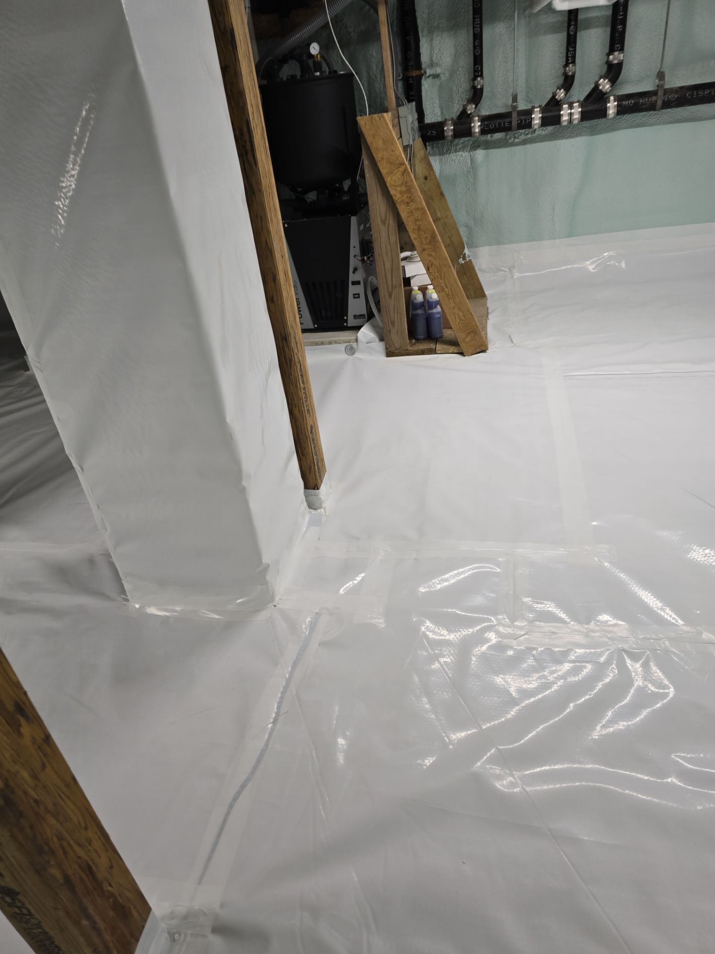 Crawl Space Encapsulation using Closed Cell Spray Foam by NYS Foam & Energy