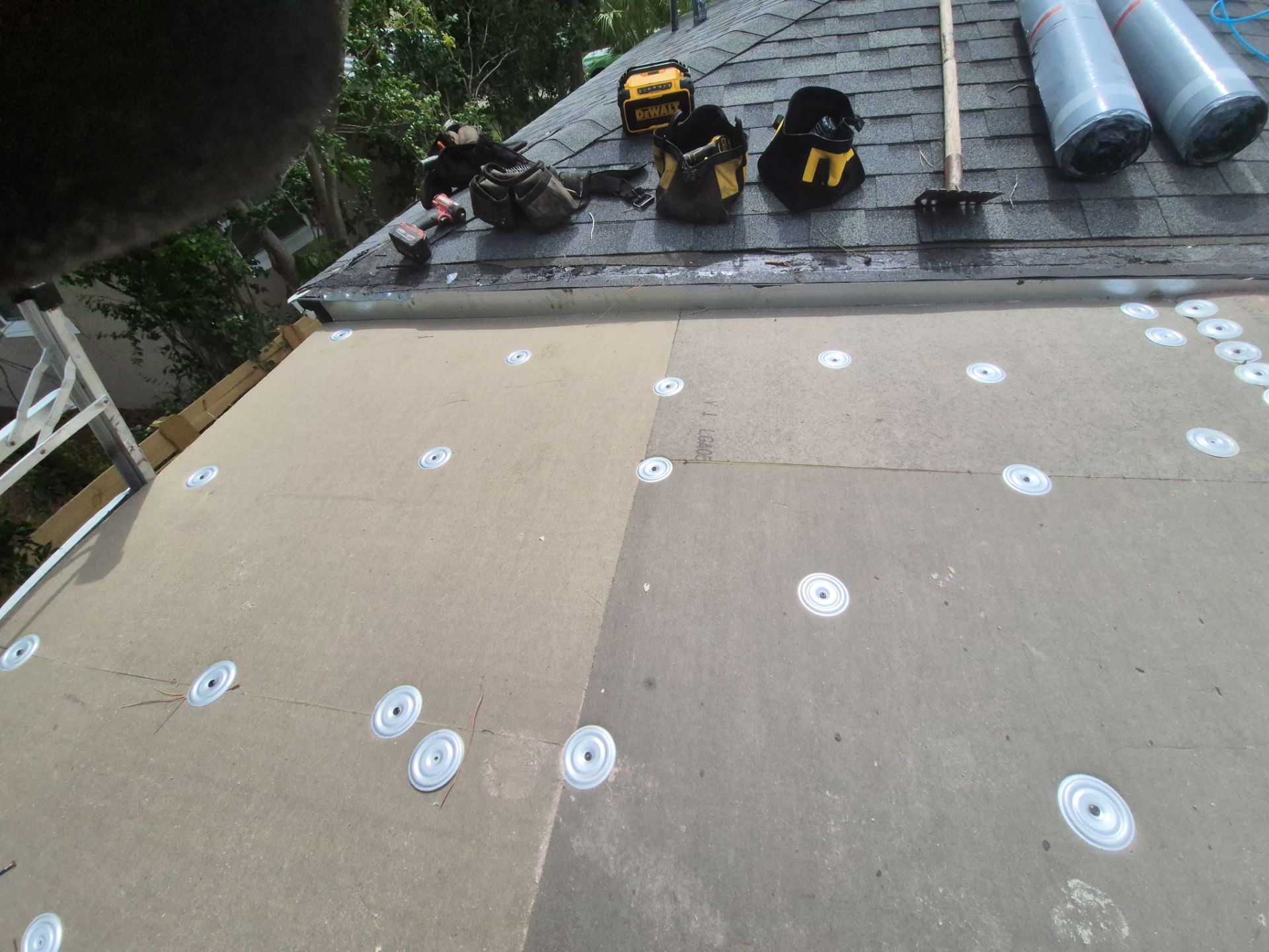 Project in St. Petersburg 33712 by Mitchell Roofing Company LLC 