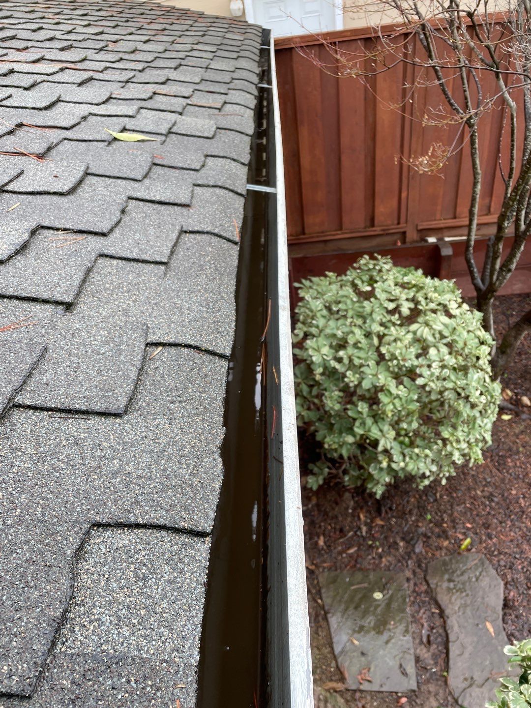 San Jose Gutter Cleaning on a 2 story home by All One Solar Shine