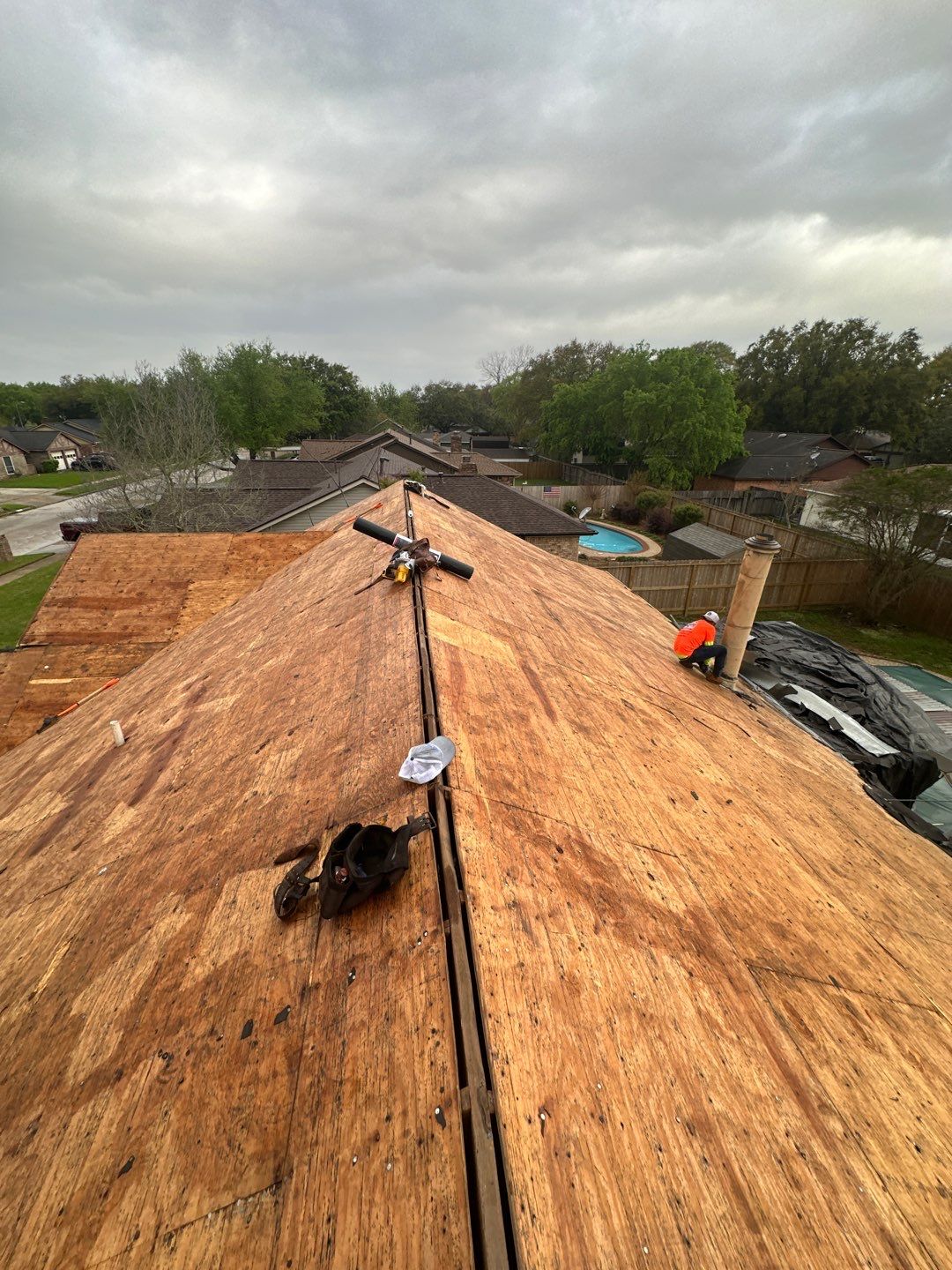Residential Roofing Installation using Owen's Corning Duration (Lifetime) Shingles by Roof Repair Company