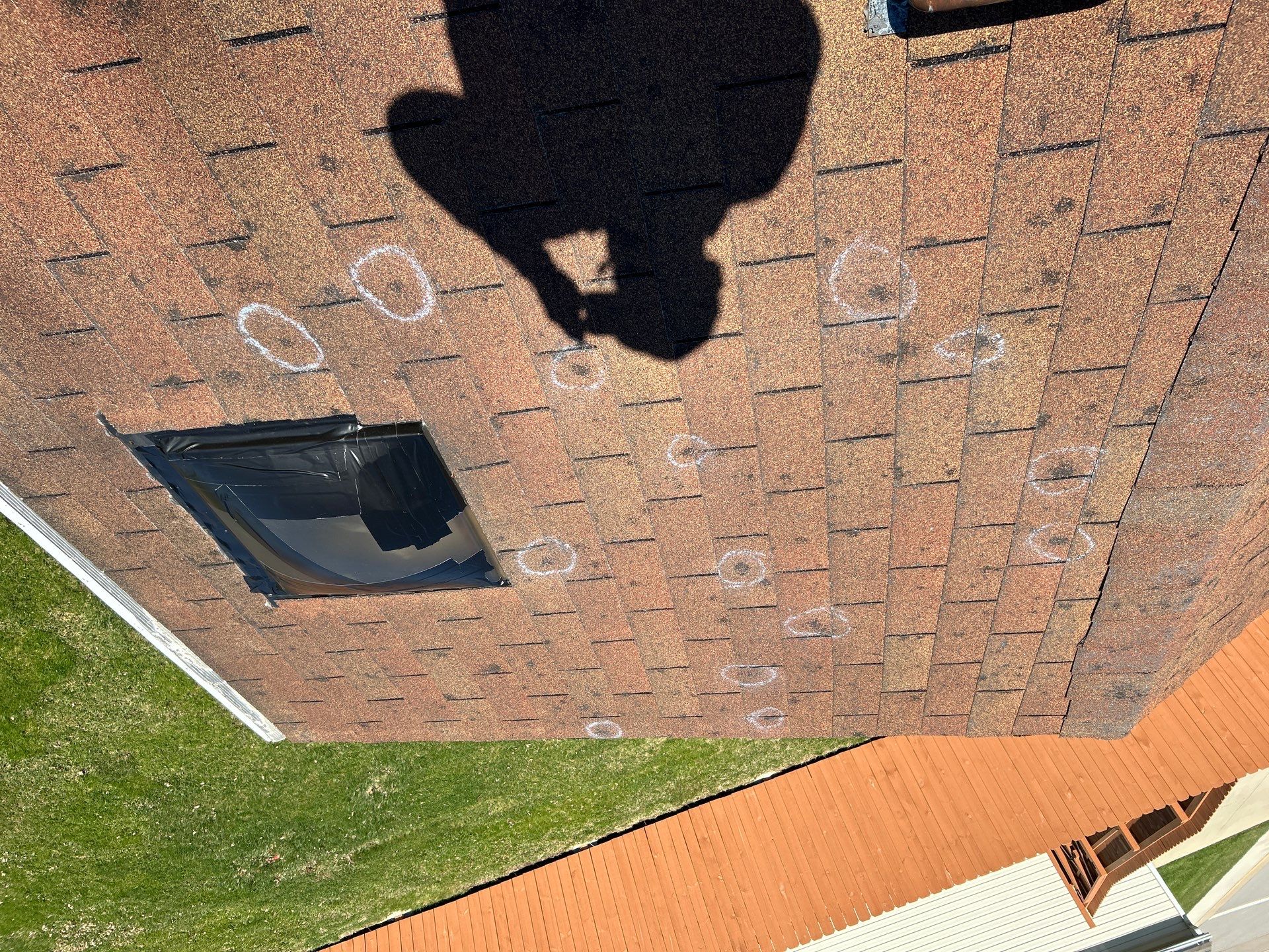 Roof and Siding Replacement using Norandex Cedar Knoll Graphite Siding and Owens Corning Durations in Onyx Black by WIW Enterprises Inc