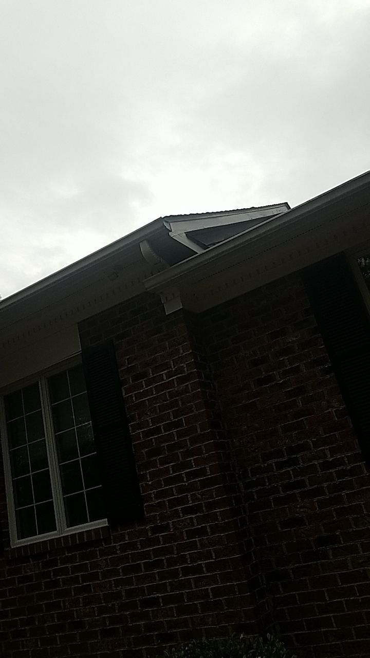 Fascia and Soffit by American Roofing NC