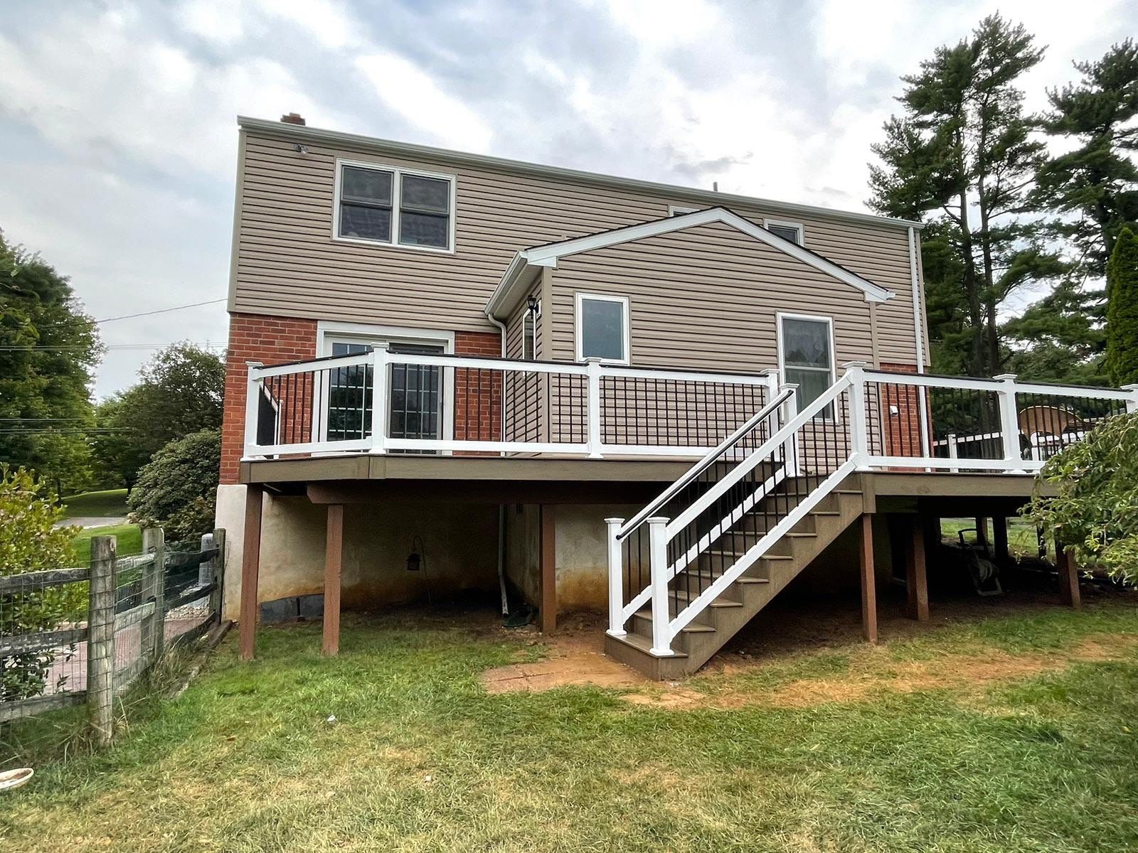 Deck Resurface using Deckorators Vista decking - color Dunnewood by deck guardian