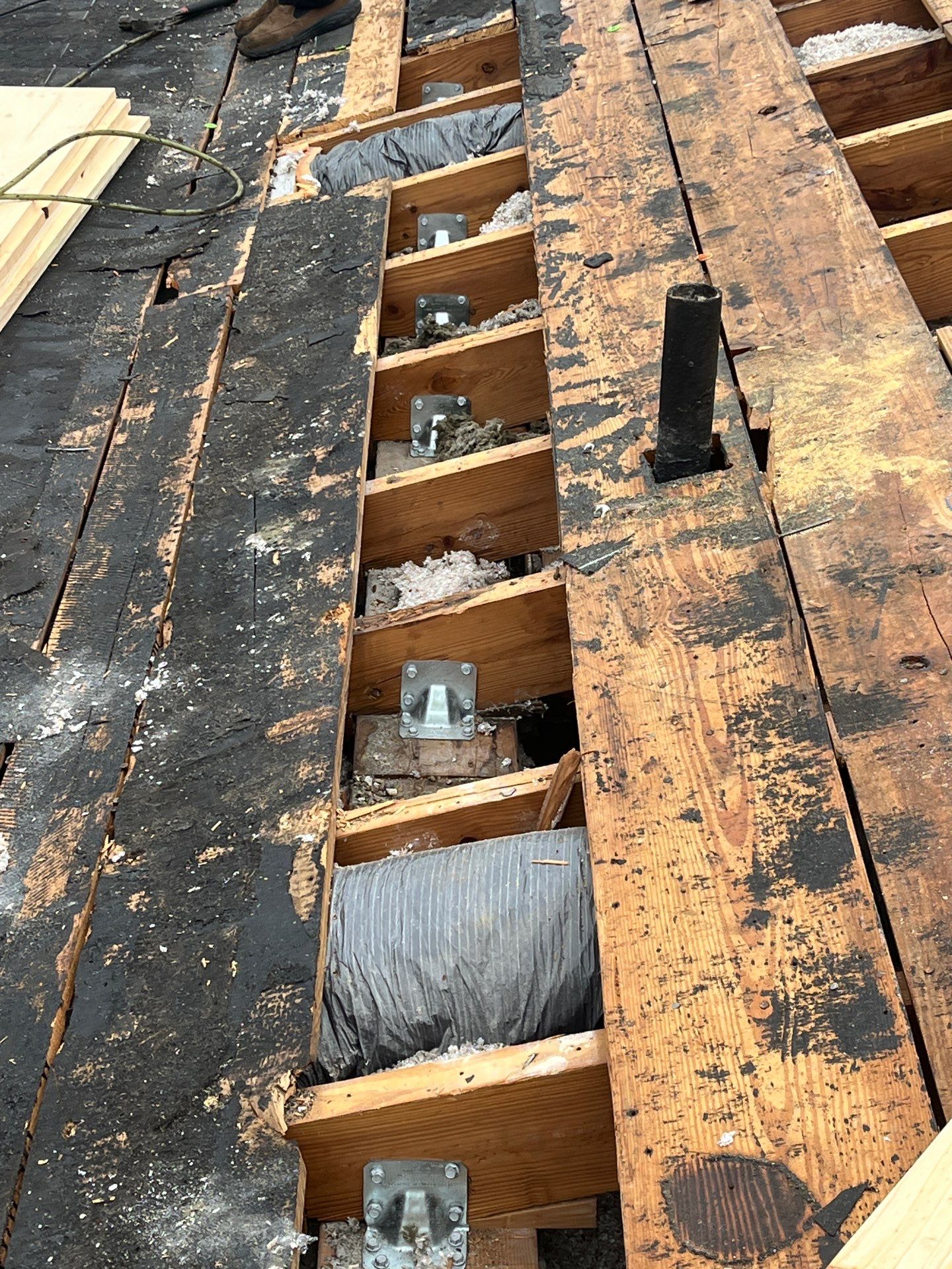 Project in St. Petersburg 33702 by Mitchell Roofing Company LLC