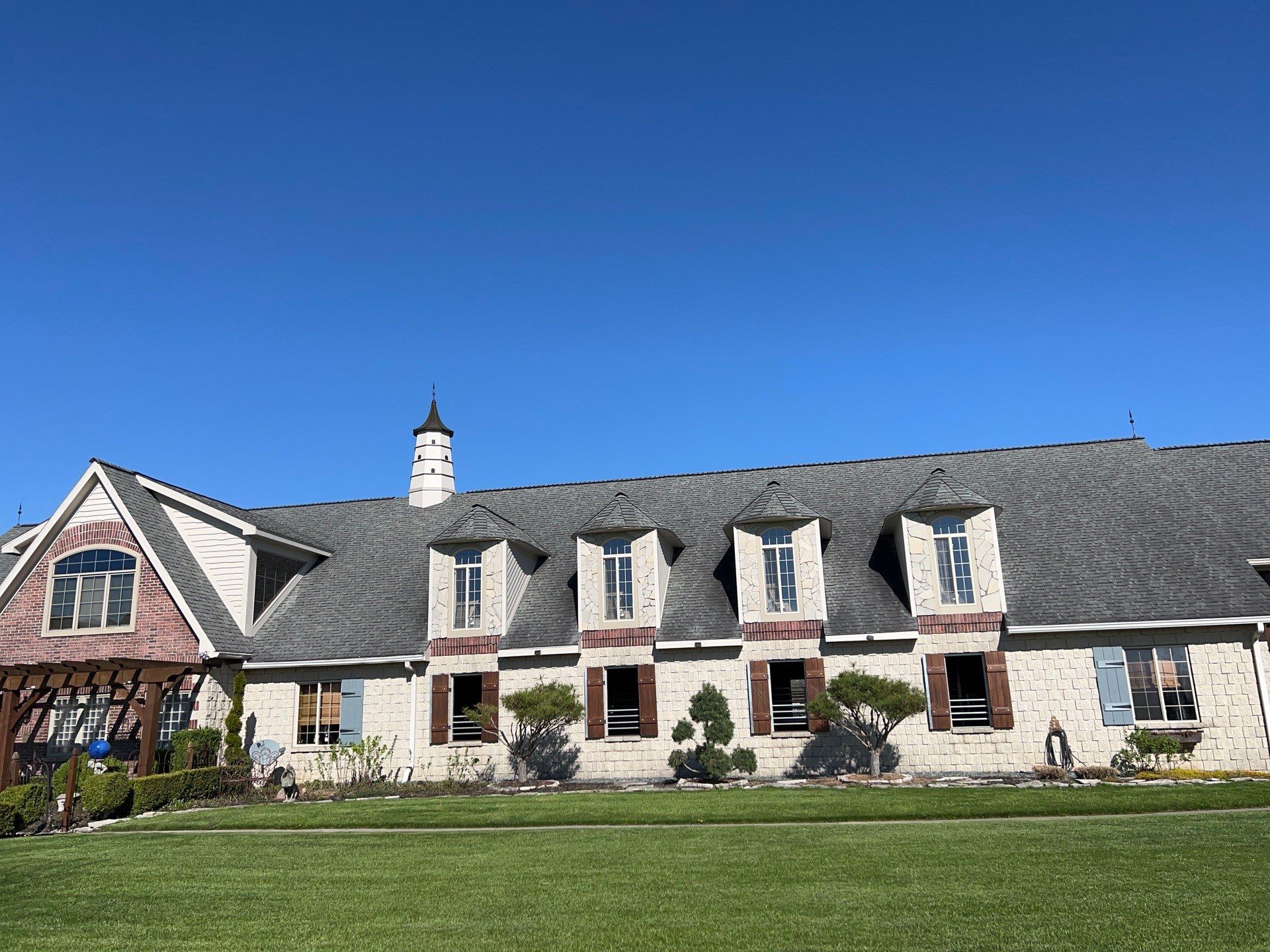 Burnished Slate Metal Shake Roof Installation – Bowling Green, OH by 4Ever Metal Roofing