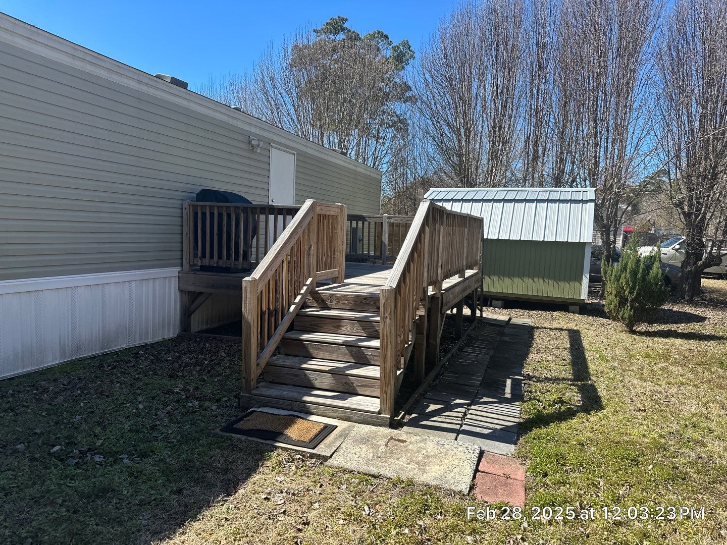Weathered Deck using Wood Sealant by DuraSeal