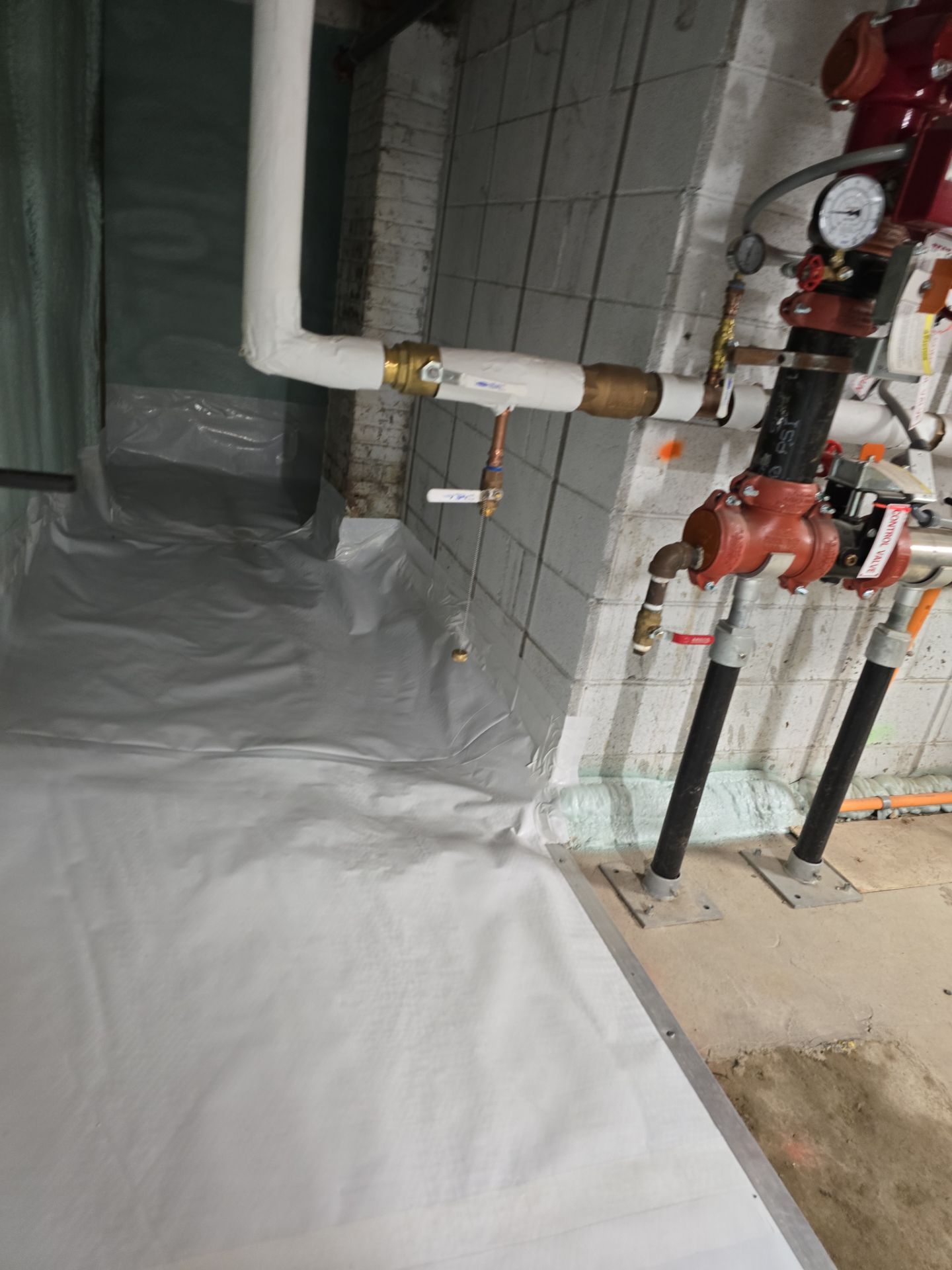 Crawl Space Encapsulation using Closed Cell Spray Foam by NYS Foam & Energy