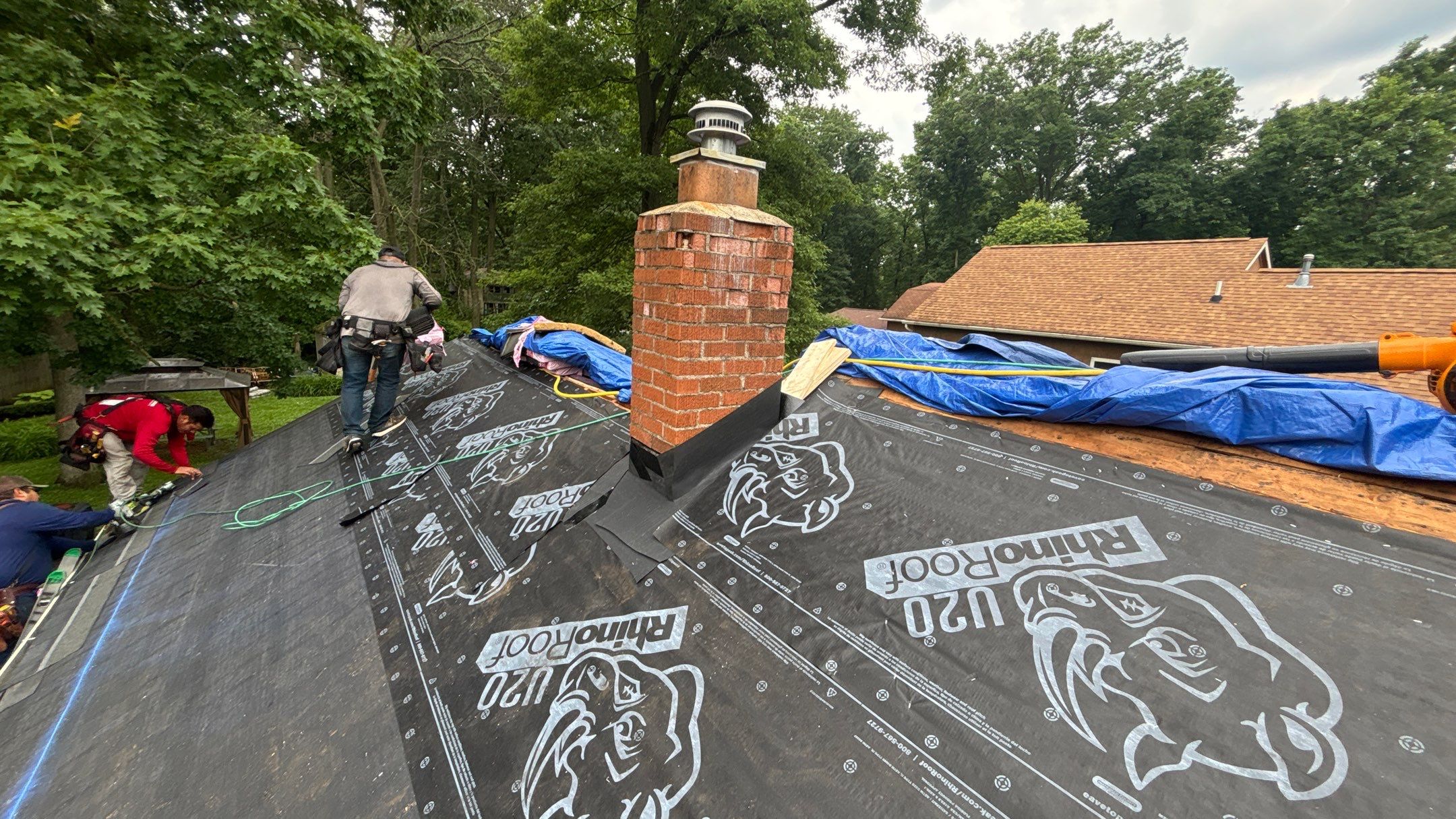 Roof Replacement using Owens Corning Onyx Black by 180 Contractors