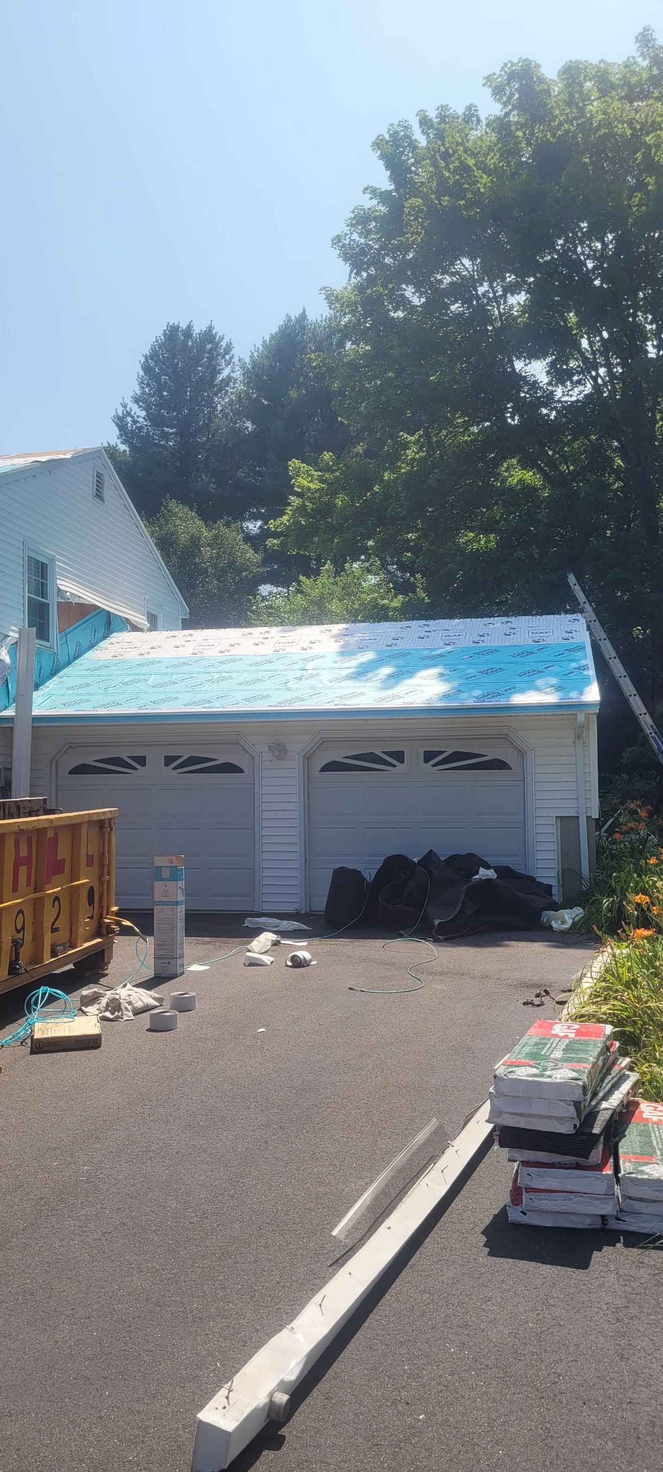 It's a DiGiorgi! Brand new roof in Guilford, CT by DiGiorgi Roofing and Siding Inc