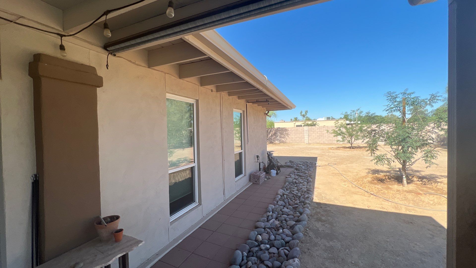 Ranch / Parapet Style; Single Family Home by Crash of Rhinos Painting & Garage Floors