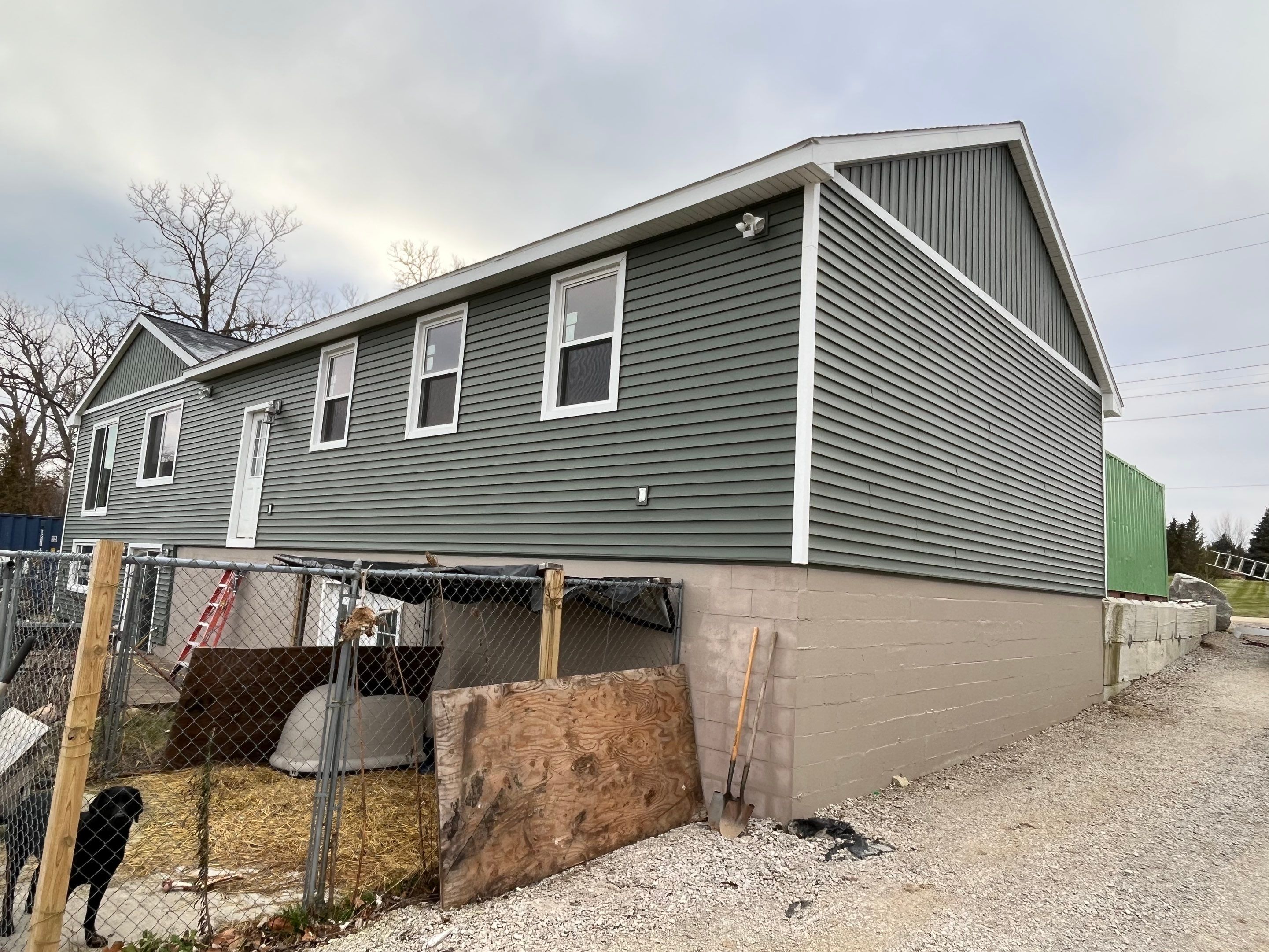 Siding Replacement using CertainTeed Restoration Classis D4 by 180 Contractors
