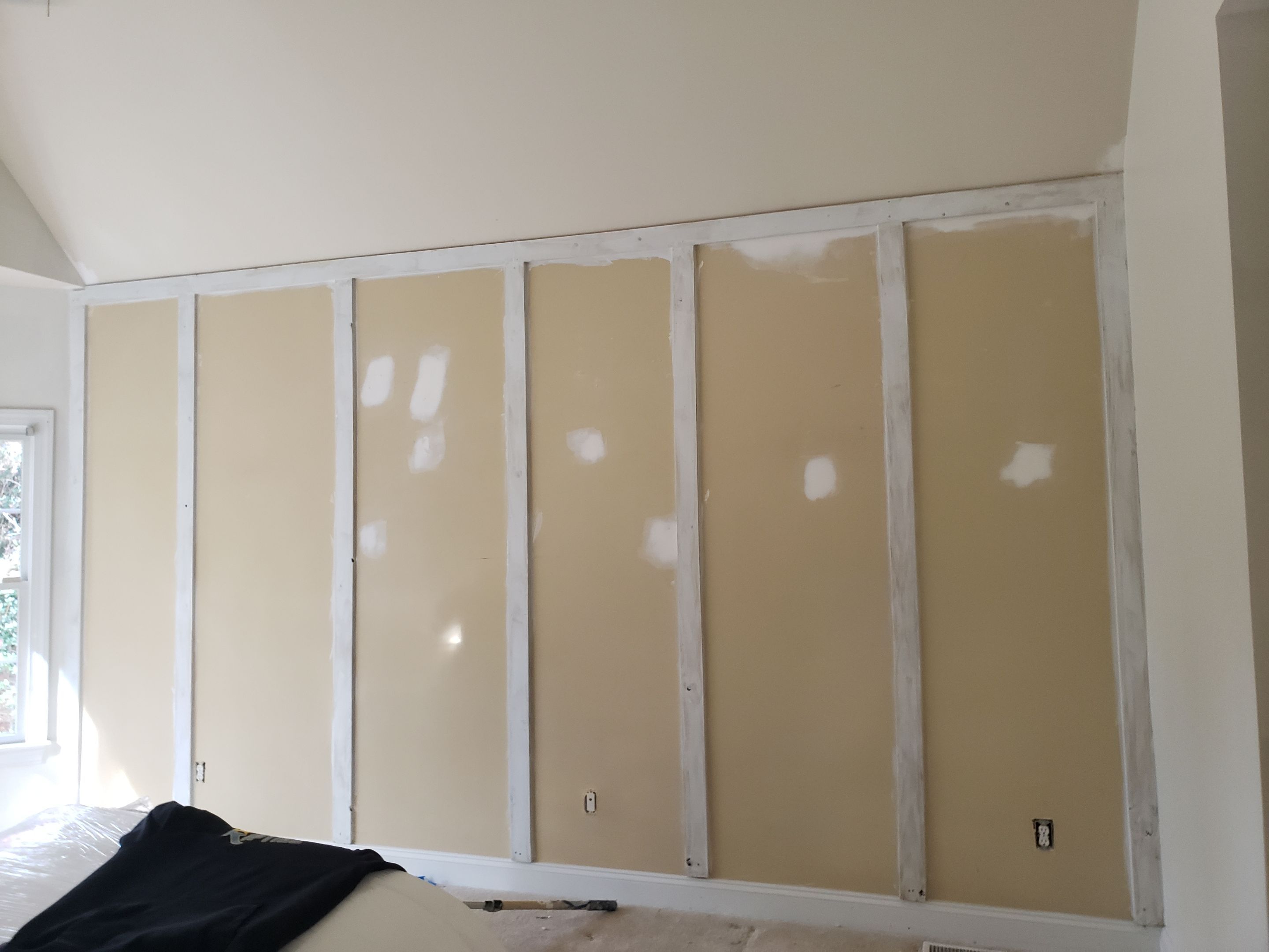Inteiro painting and Cabineted painting by GonzalezPainters & Contractors Inc 