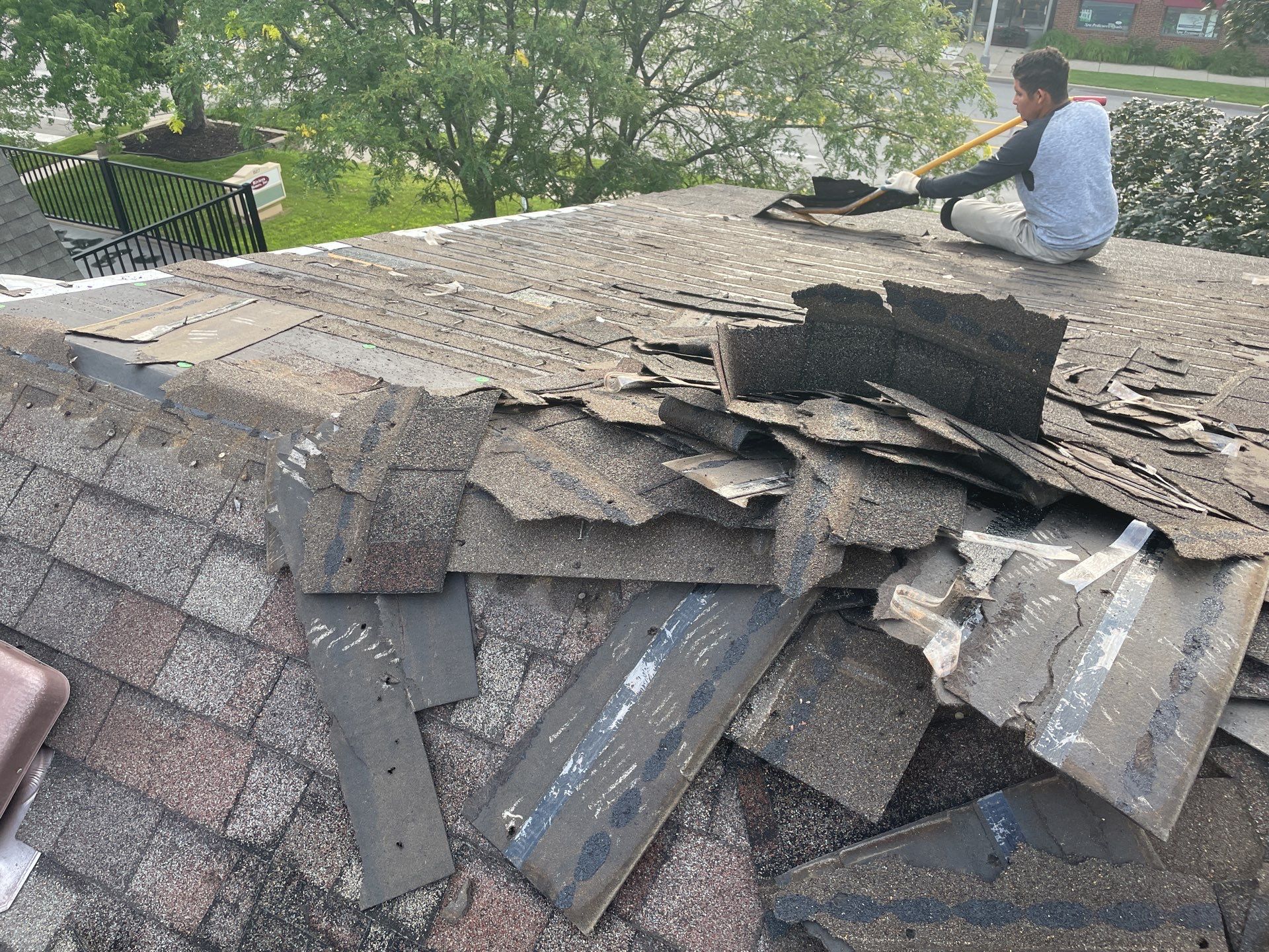 Roof Replacement using CertainTeed Landmark by 180 Contractors