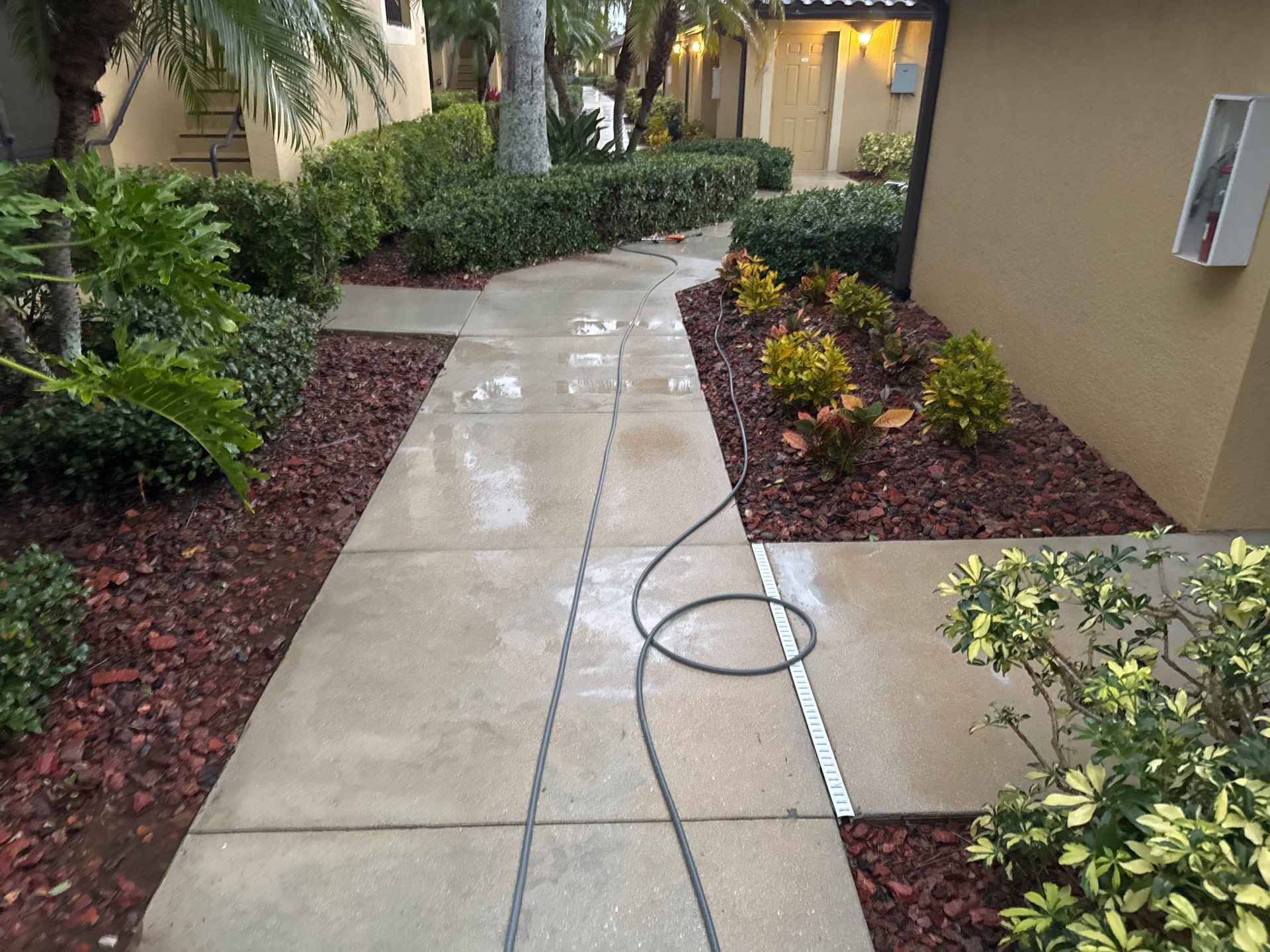 HOA Community Cleaning by Sunshine AquaWash