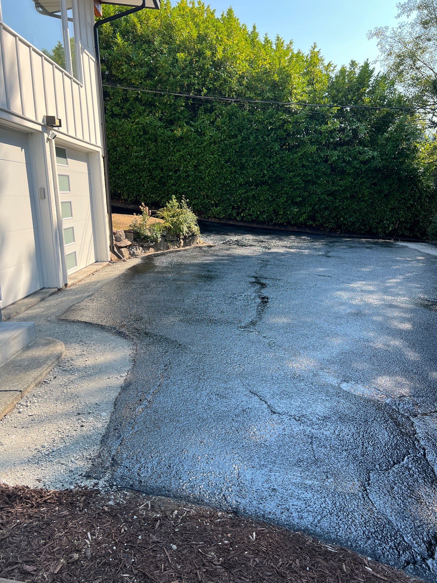 Sealcoat Driveway Repair | Everett  by Jireh Asphalt & Concrete Inc 