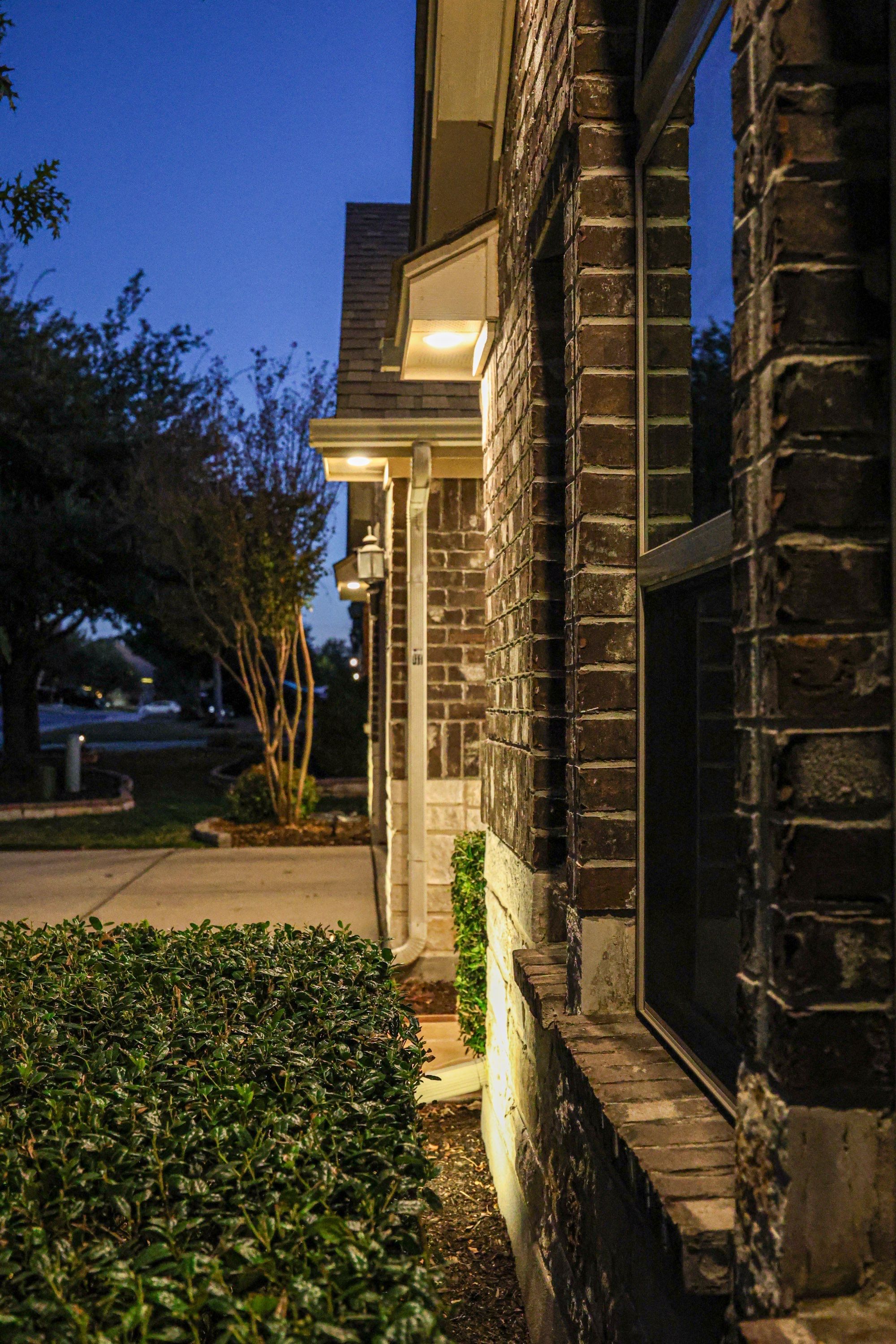 Wortham Oaks, San Antonio by Hole In One Lawns, LLC